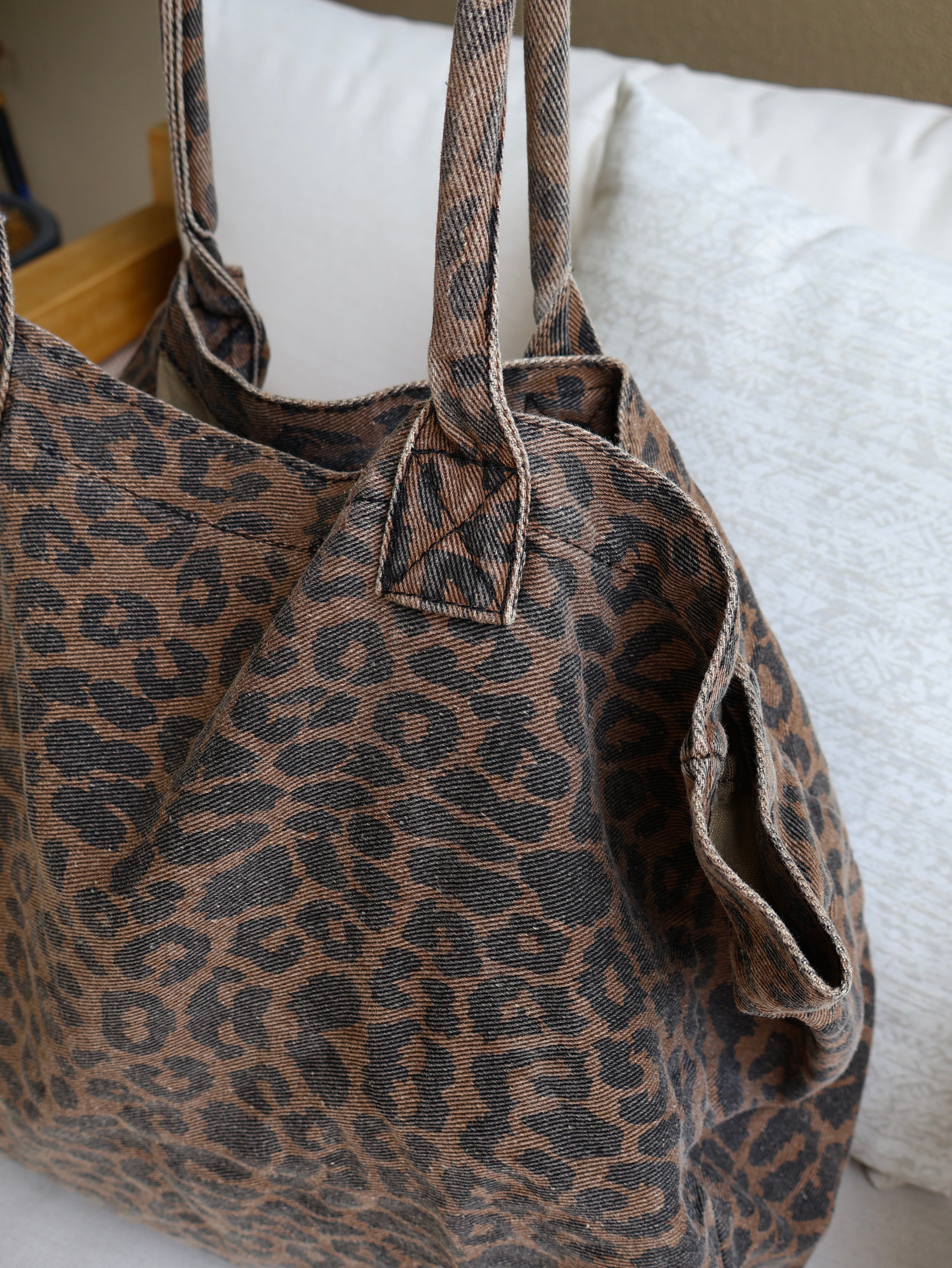 Calico Tote Bag Cheetah