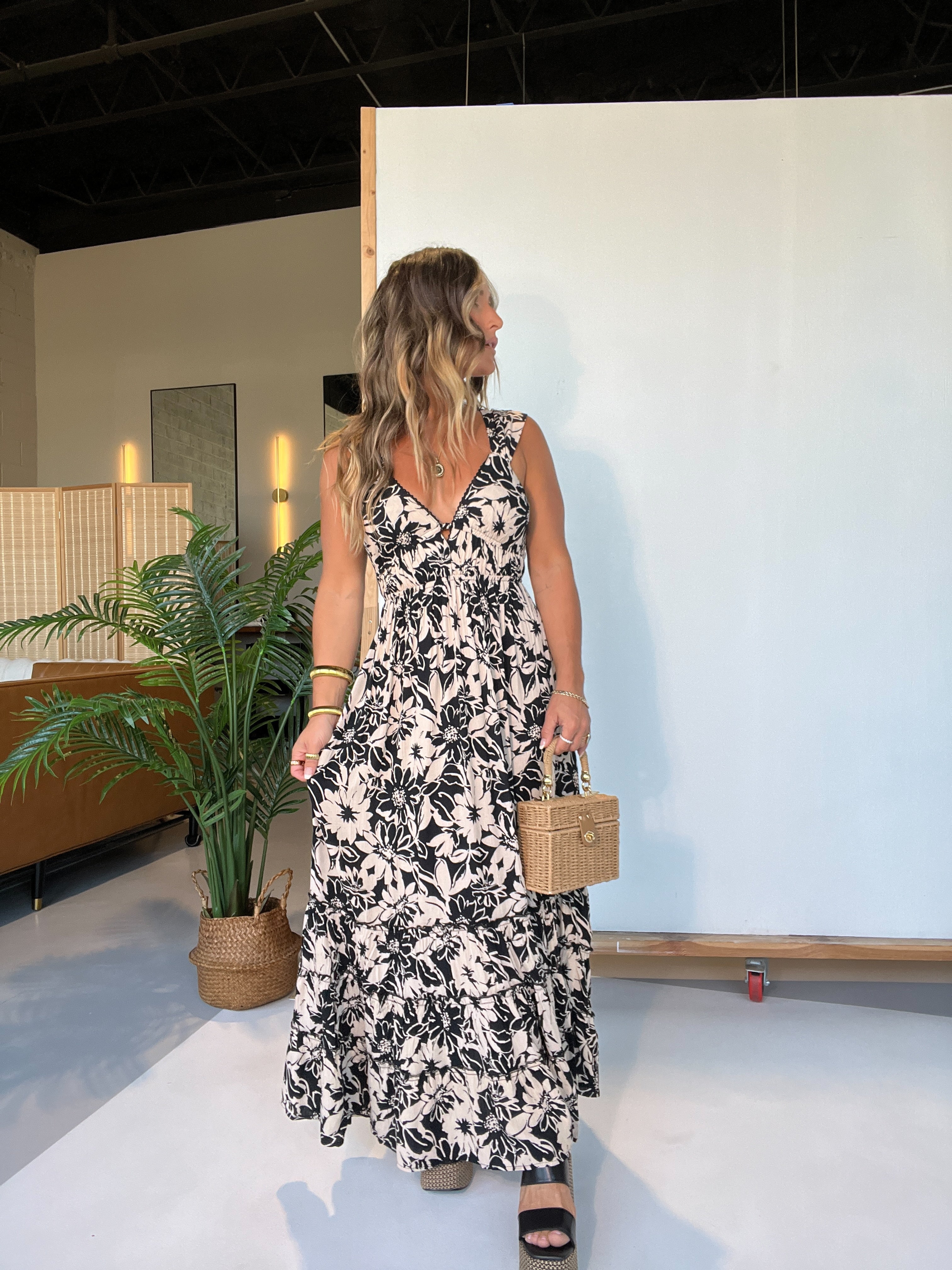 Summer Luau Maxi Dress Black Ivory