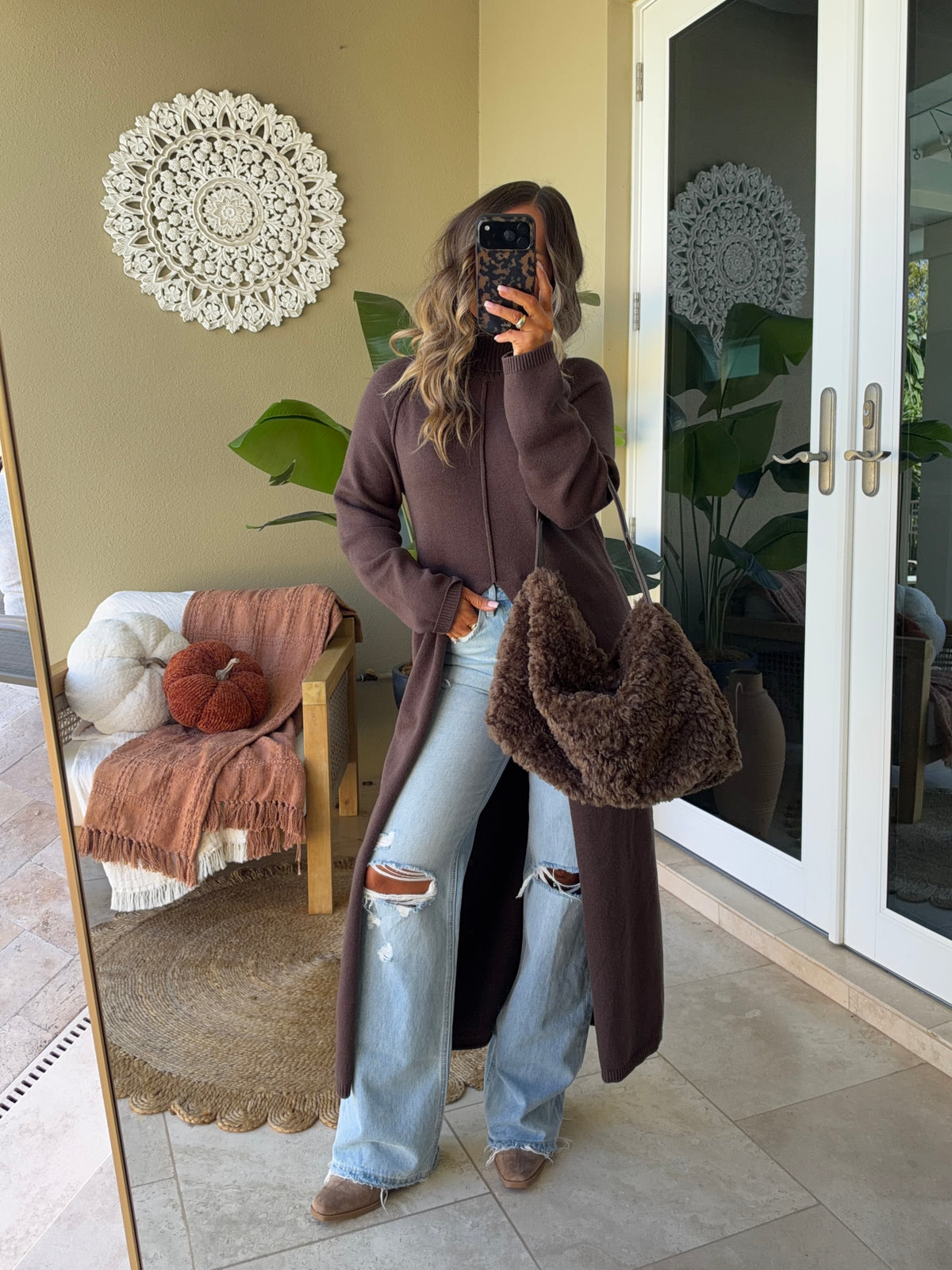 Coco Sherpa Shoulder Bag Chocolate