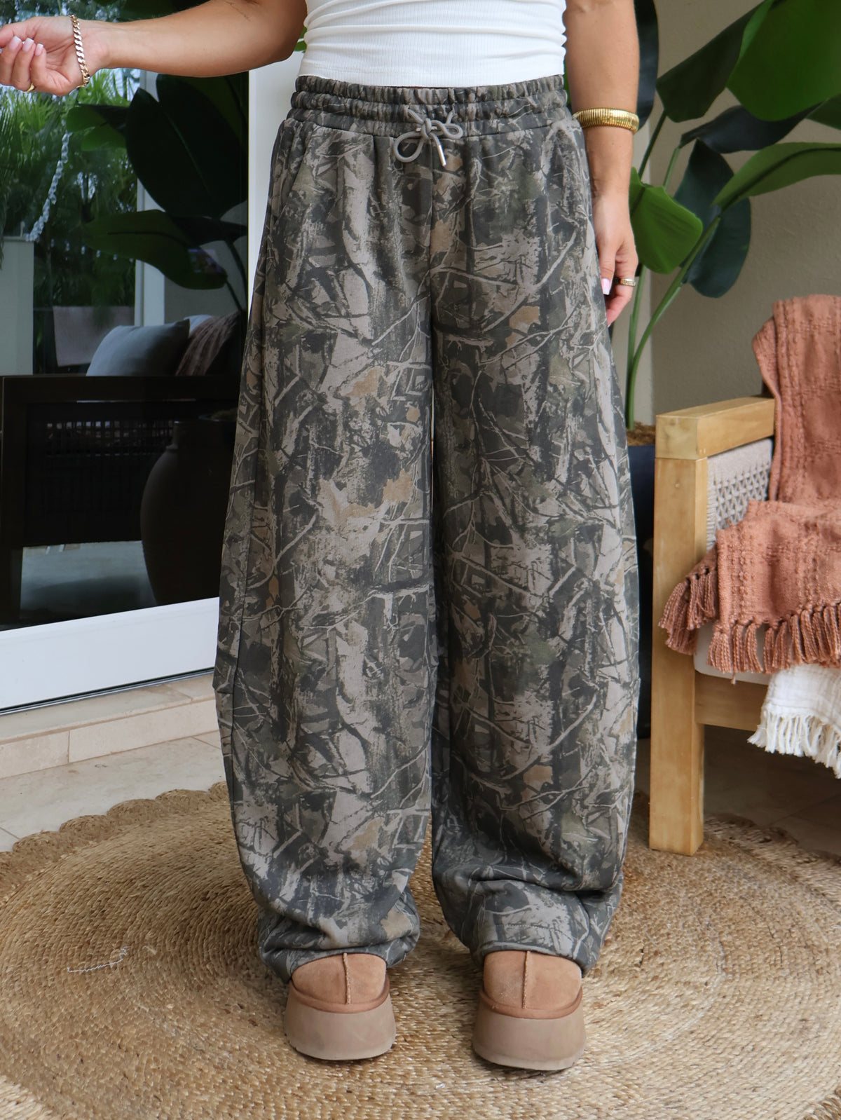 Evergreen Barrel Sweatpants Camo