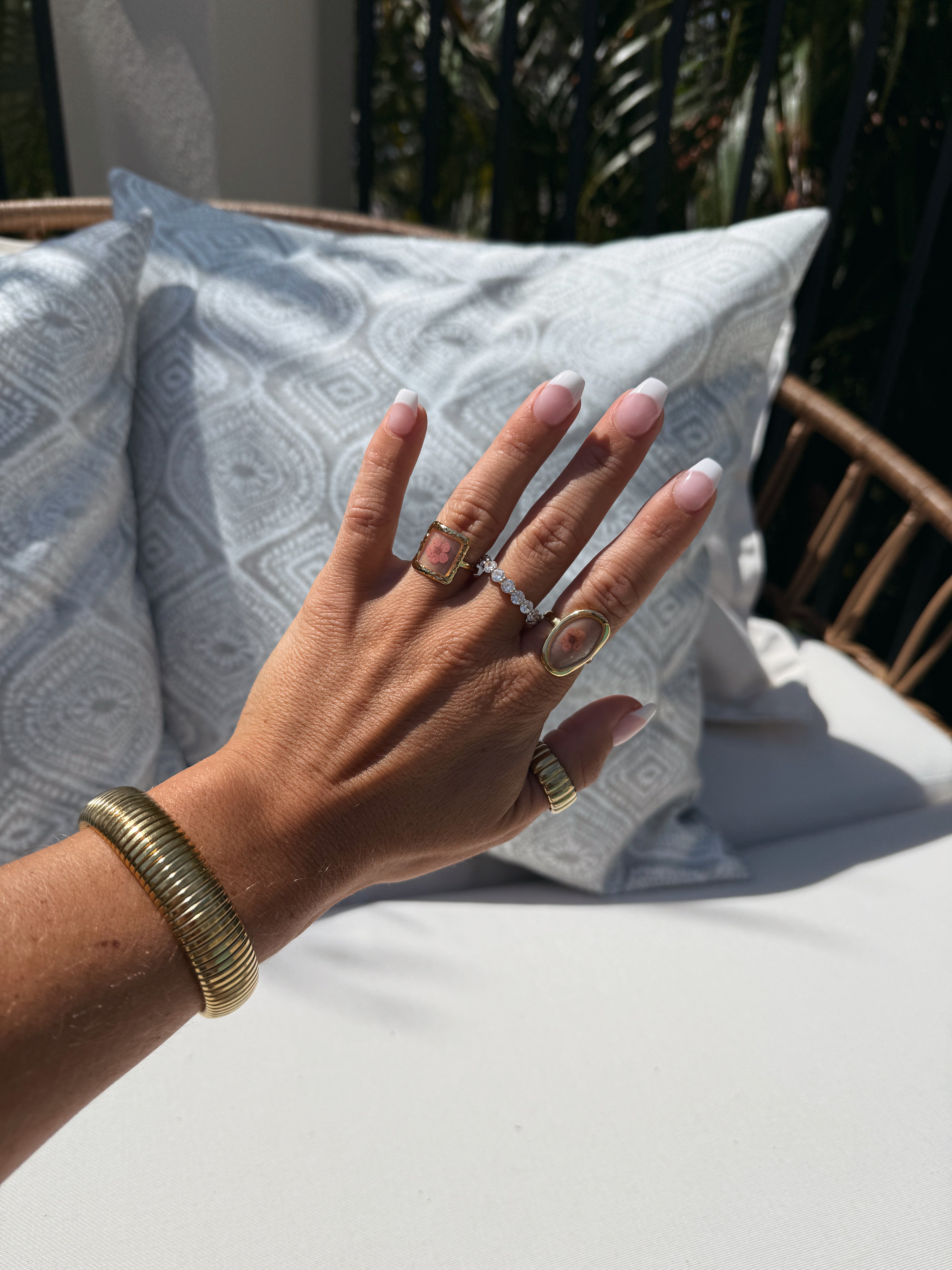 Immortal Flower Ring Gold