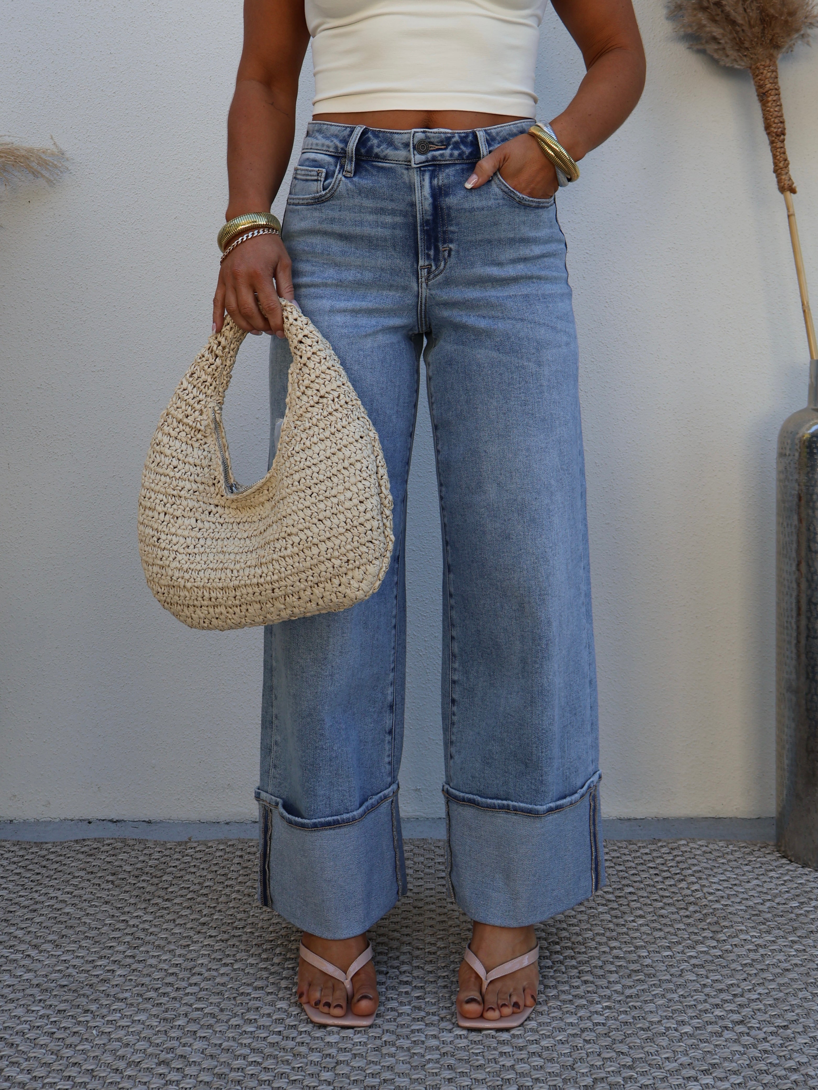 Janie Cuffed Wide Leg Jeans Medium