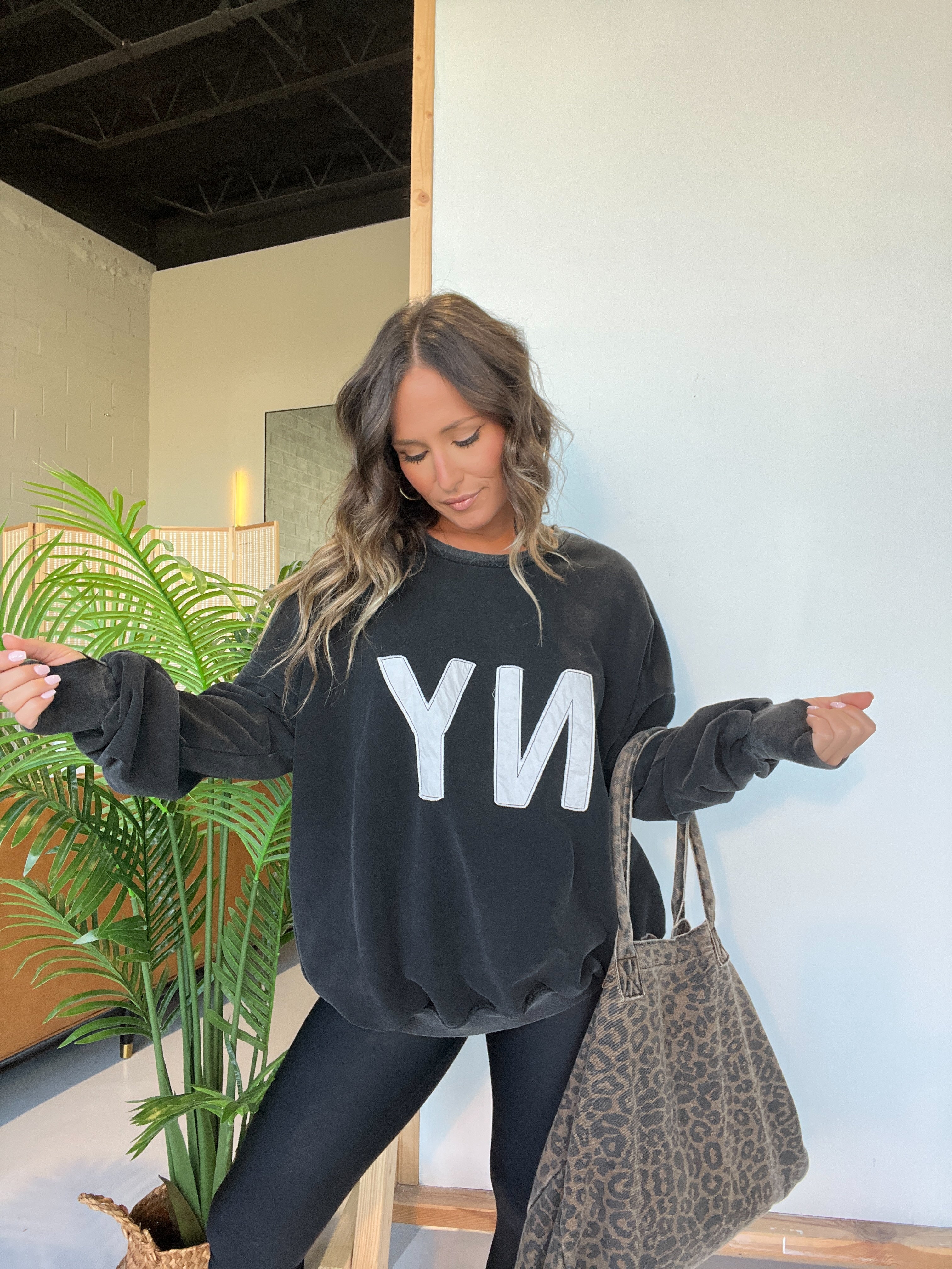 New York Washed Sweatshirt Black