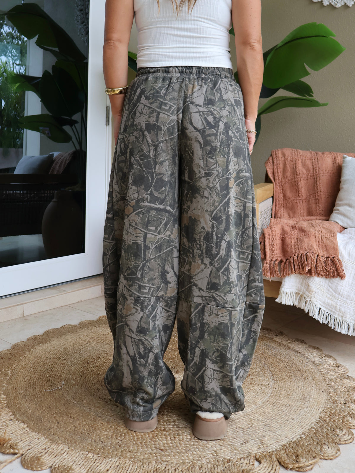 Evergreen Barrel Sweatpants Camo