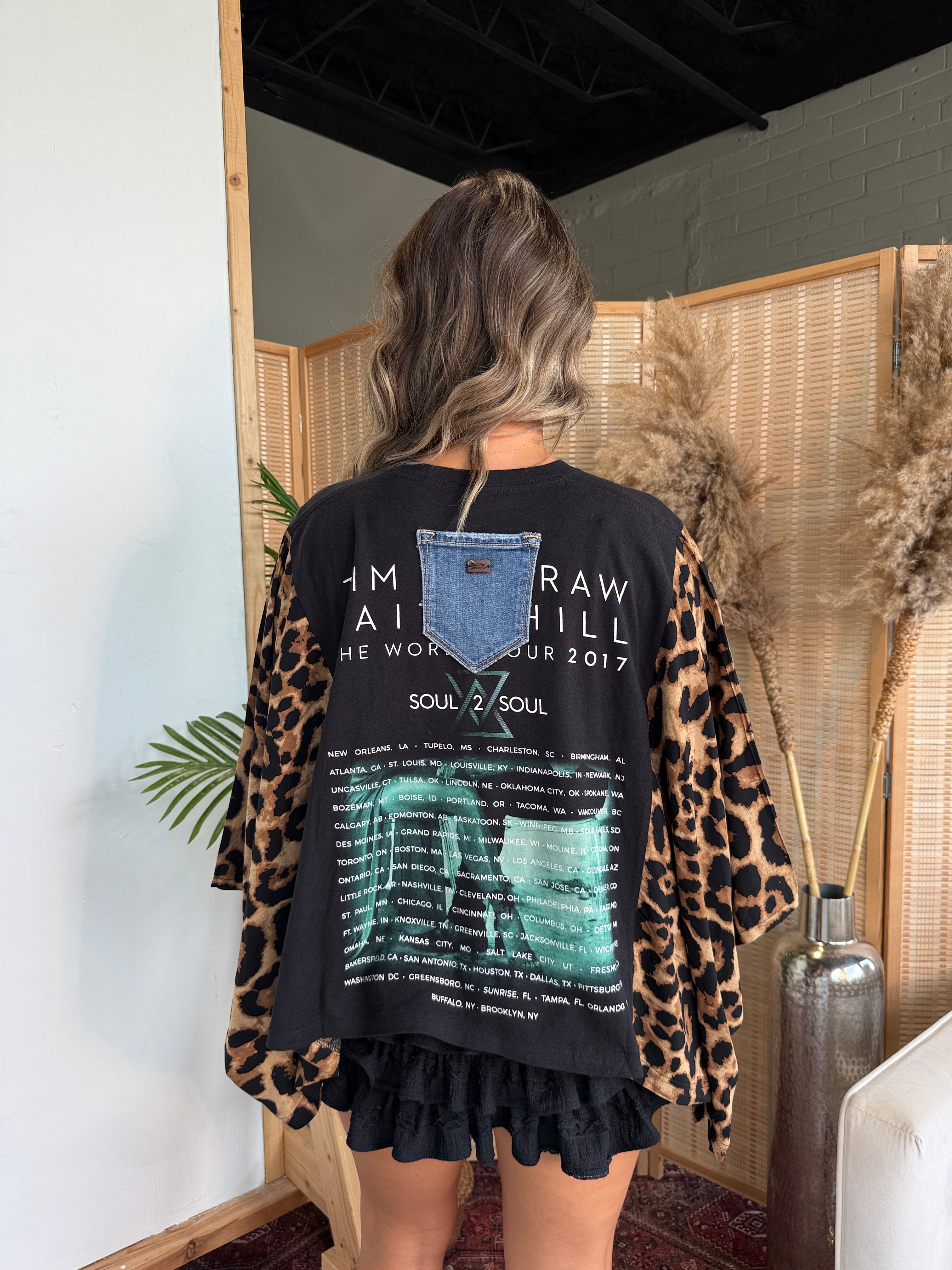 Tim McGraw/Faith Hill Mix & Match Tee Black Cheetah