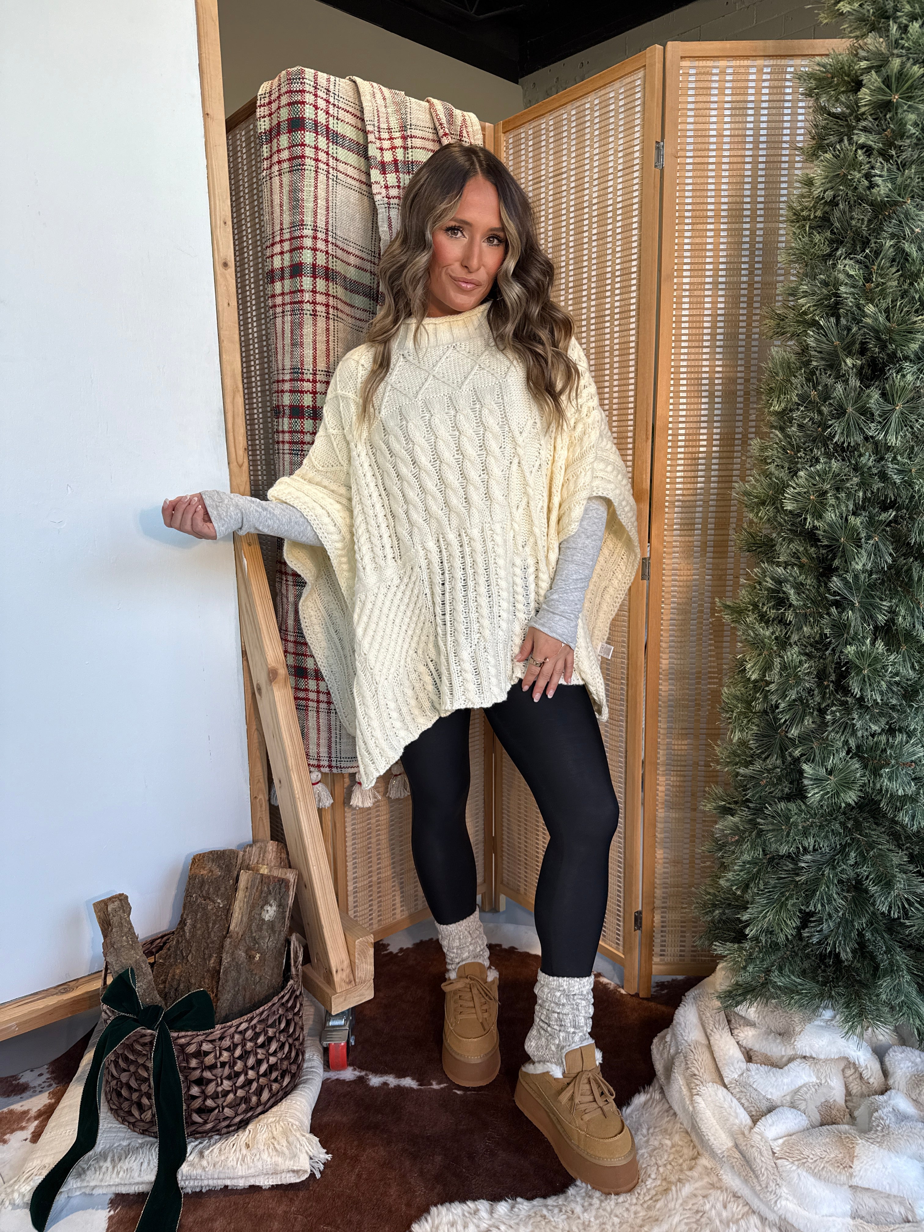 Winter Haven Cable Knit Poncho Cream