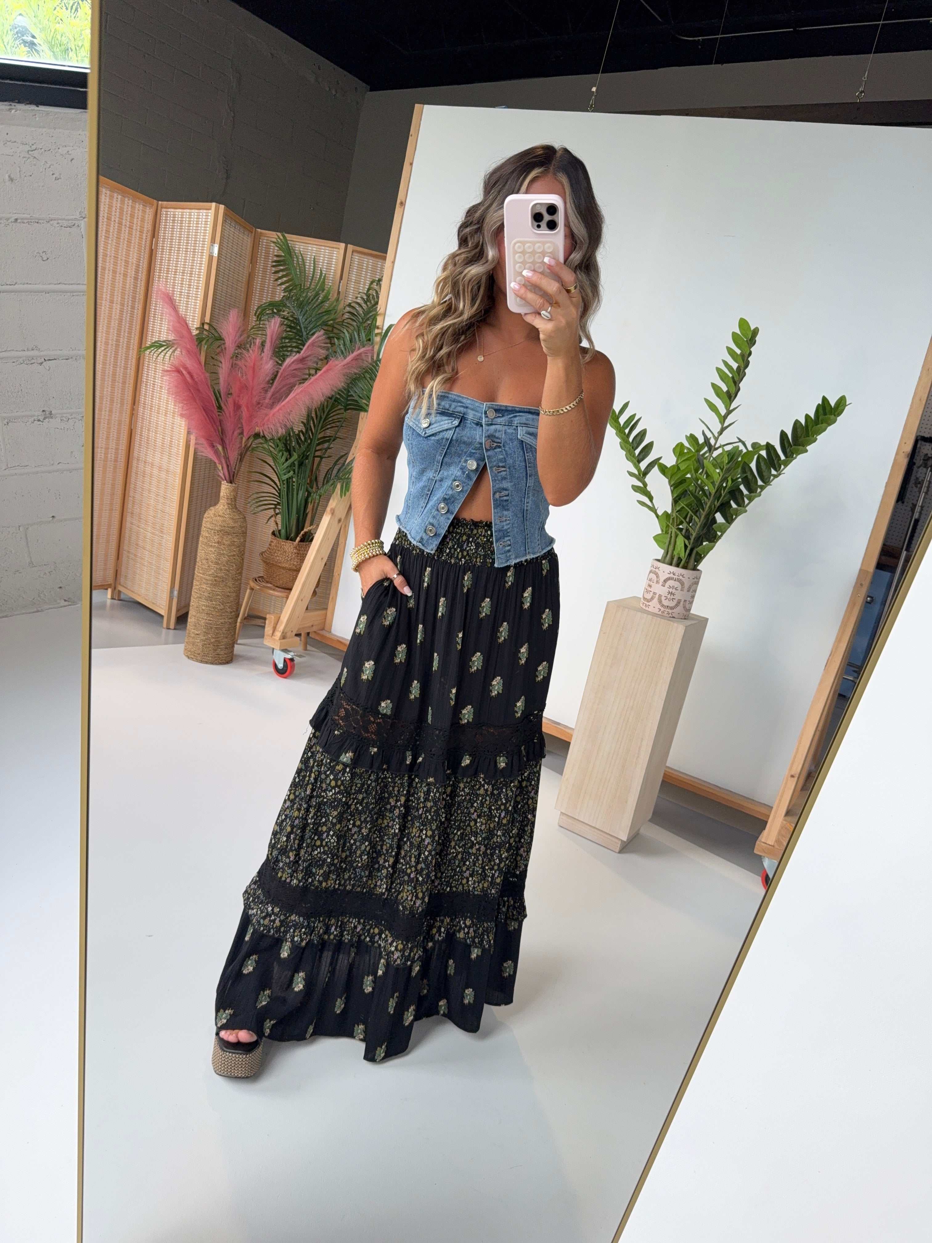 Grassland Maxi Skirt Black Multi