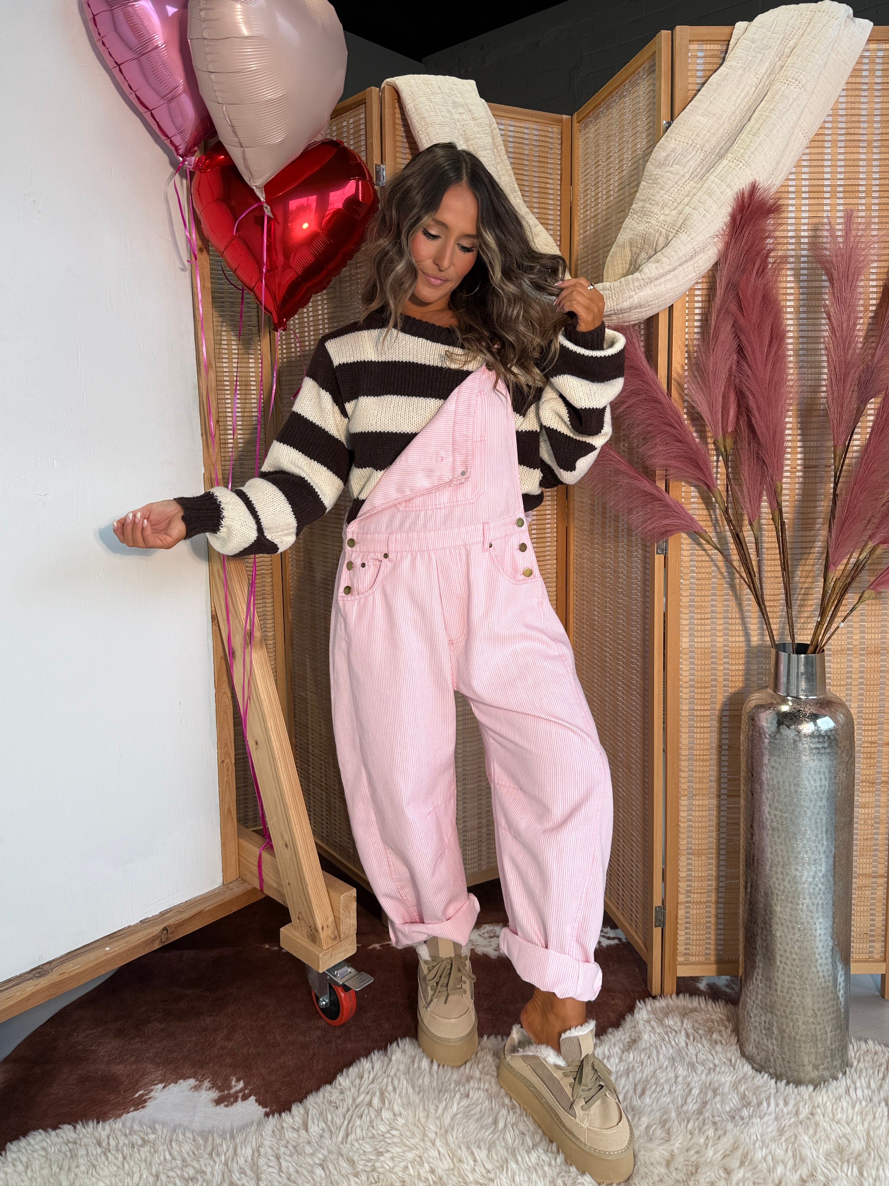 Kiss Me Barrel Overalls Pink