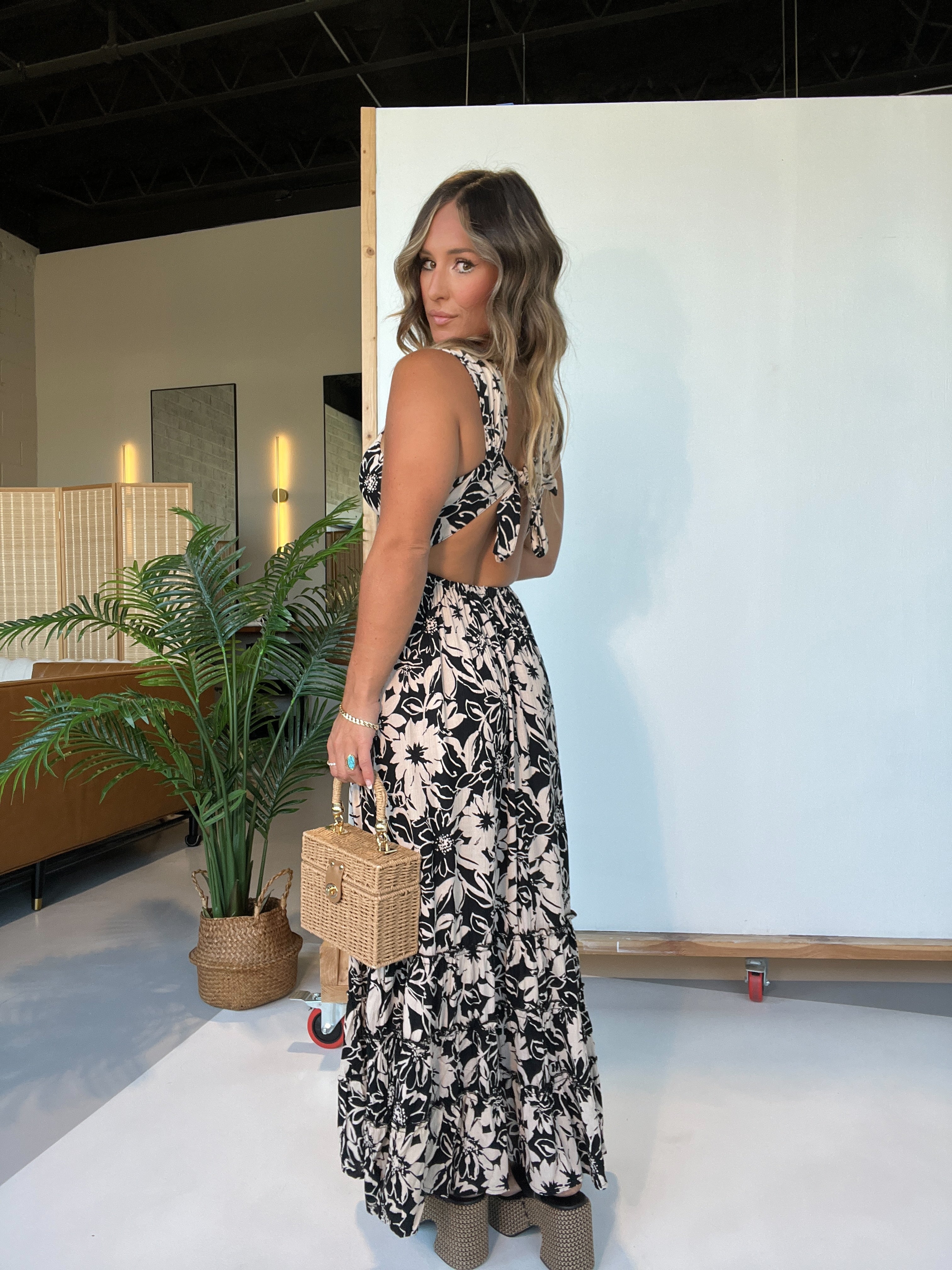 Summer Luau Maxi Dress Black Ivory
