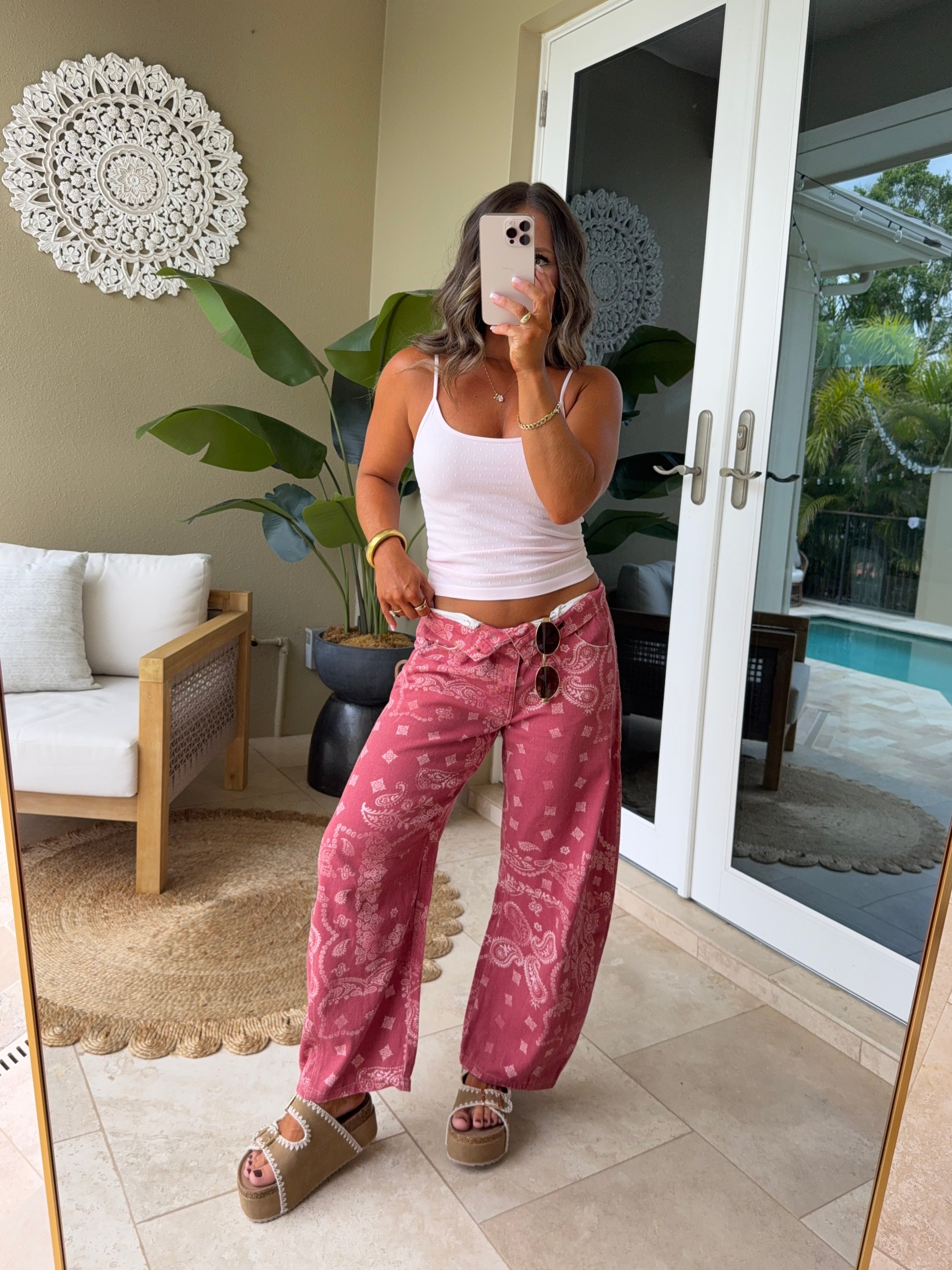 Rosebud Barrel Jeans Paisley Dusty Rose