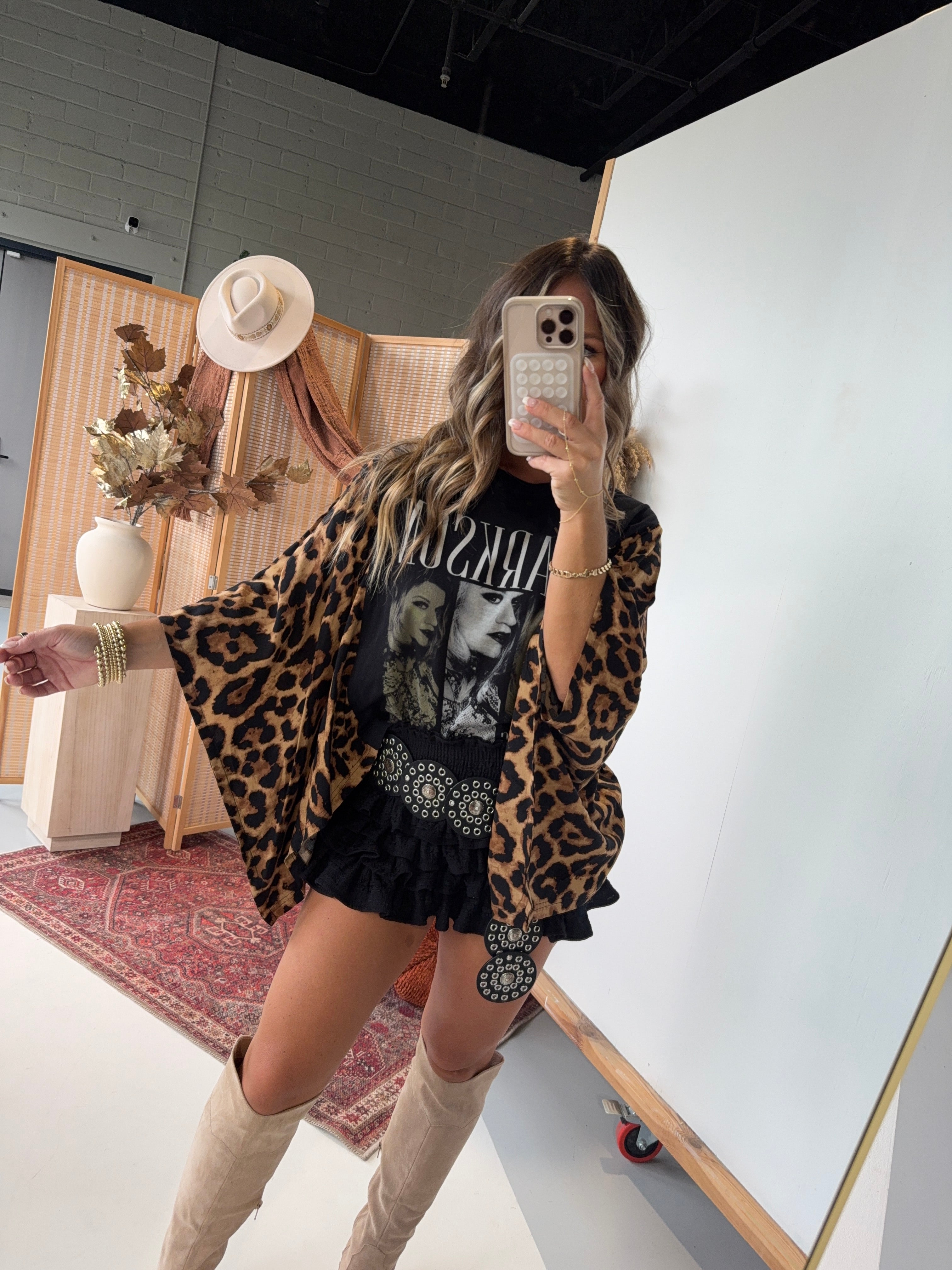 Kelly Clarkson Mix & Match Tee Black Cheetah