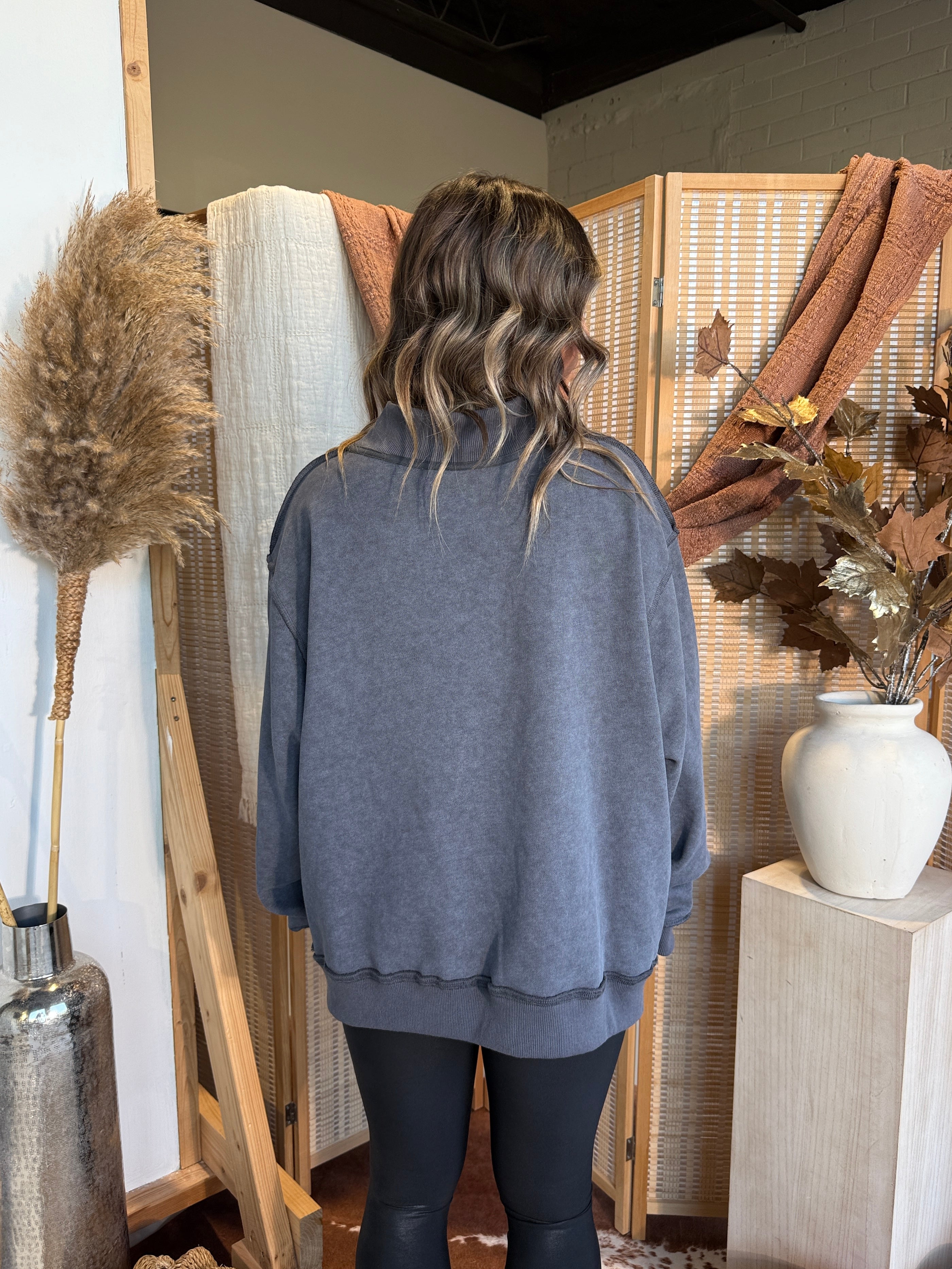 Daylight Savings Vintage Sweatshirt Charcoal