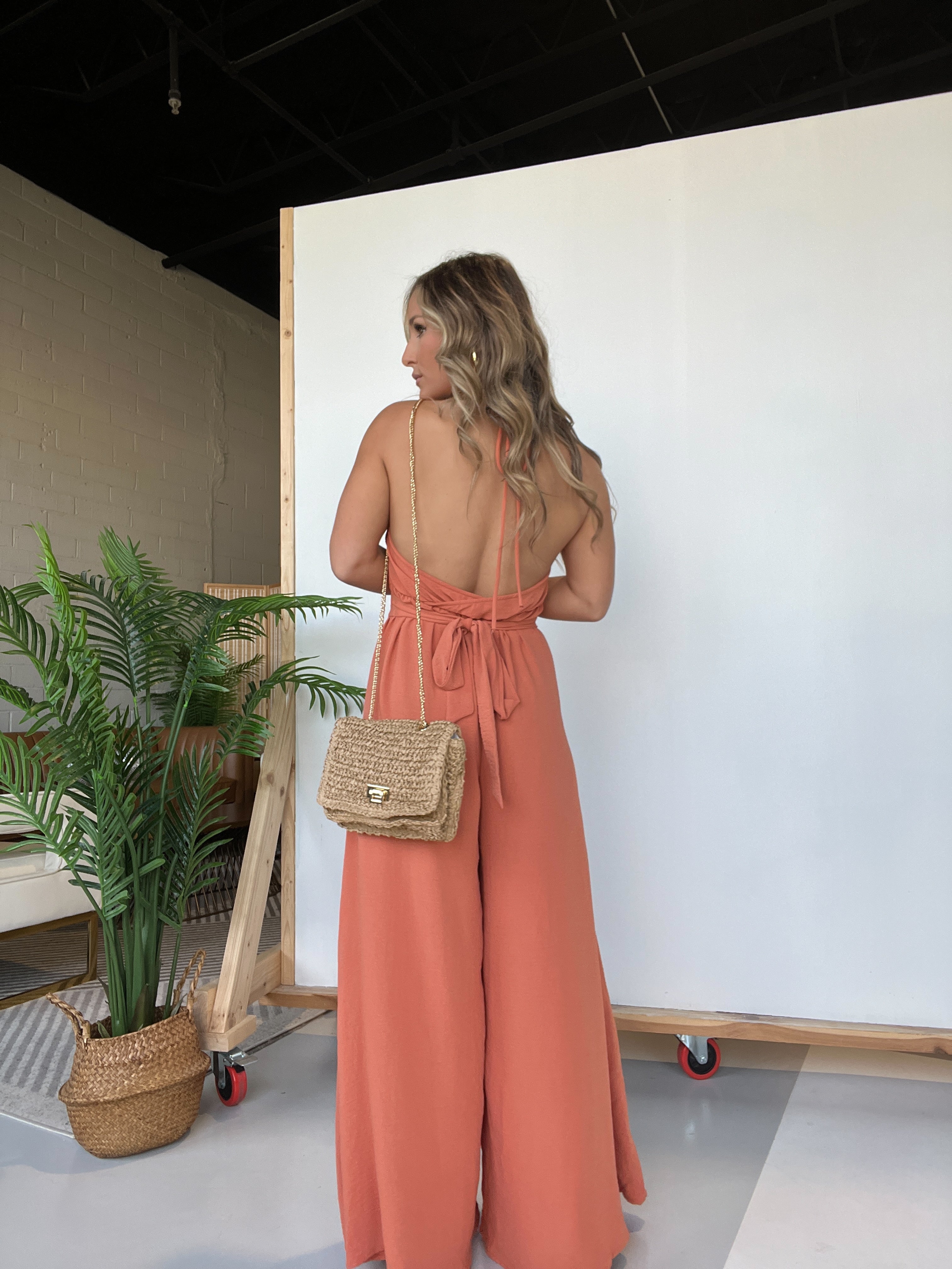 West Palm Straw Chain Clutch