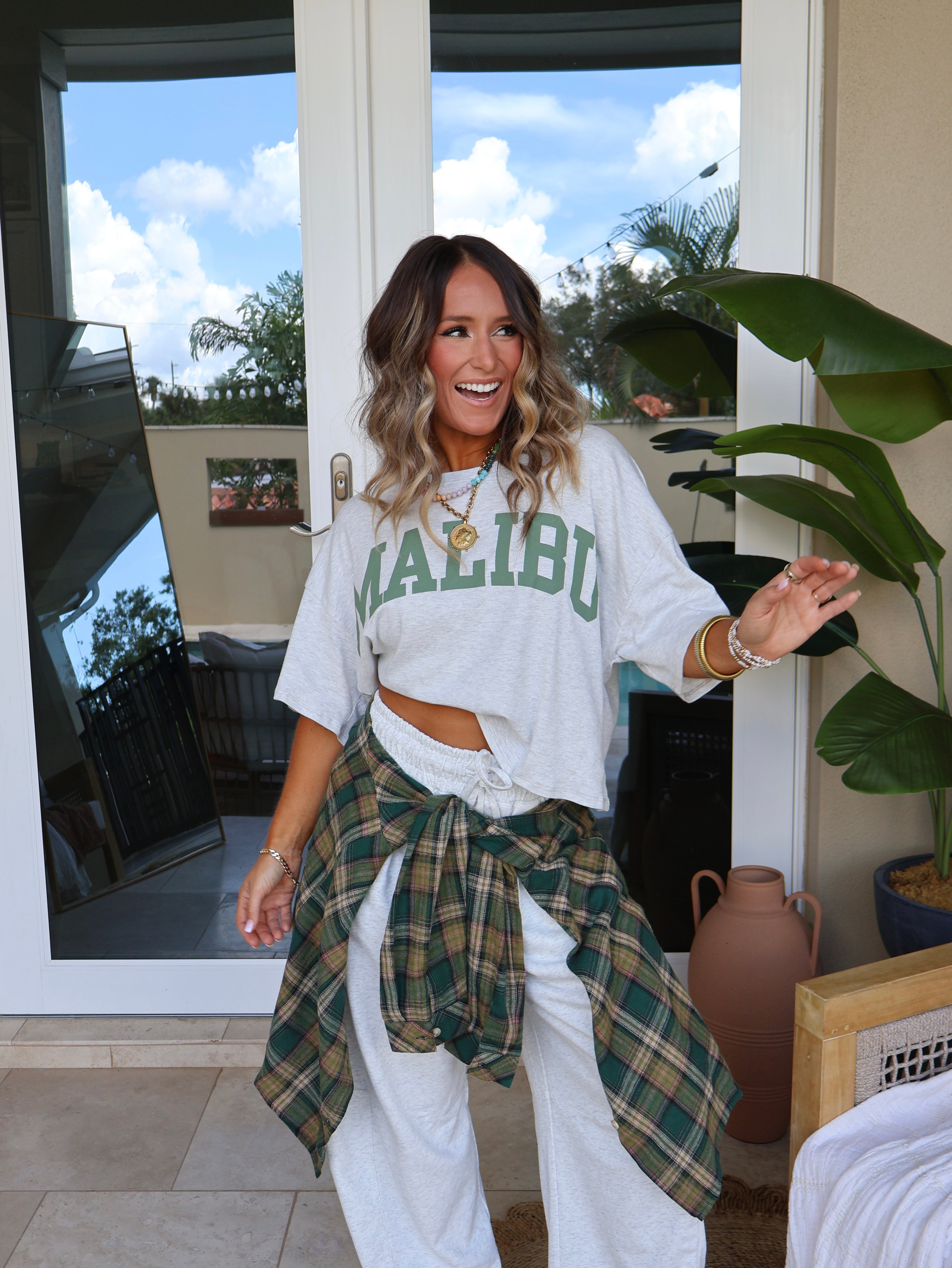 Malibu Graphic Tee Grey/Evergreen