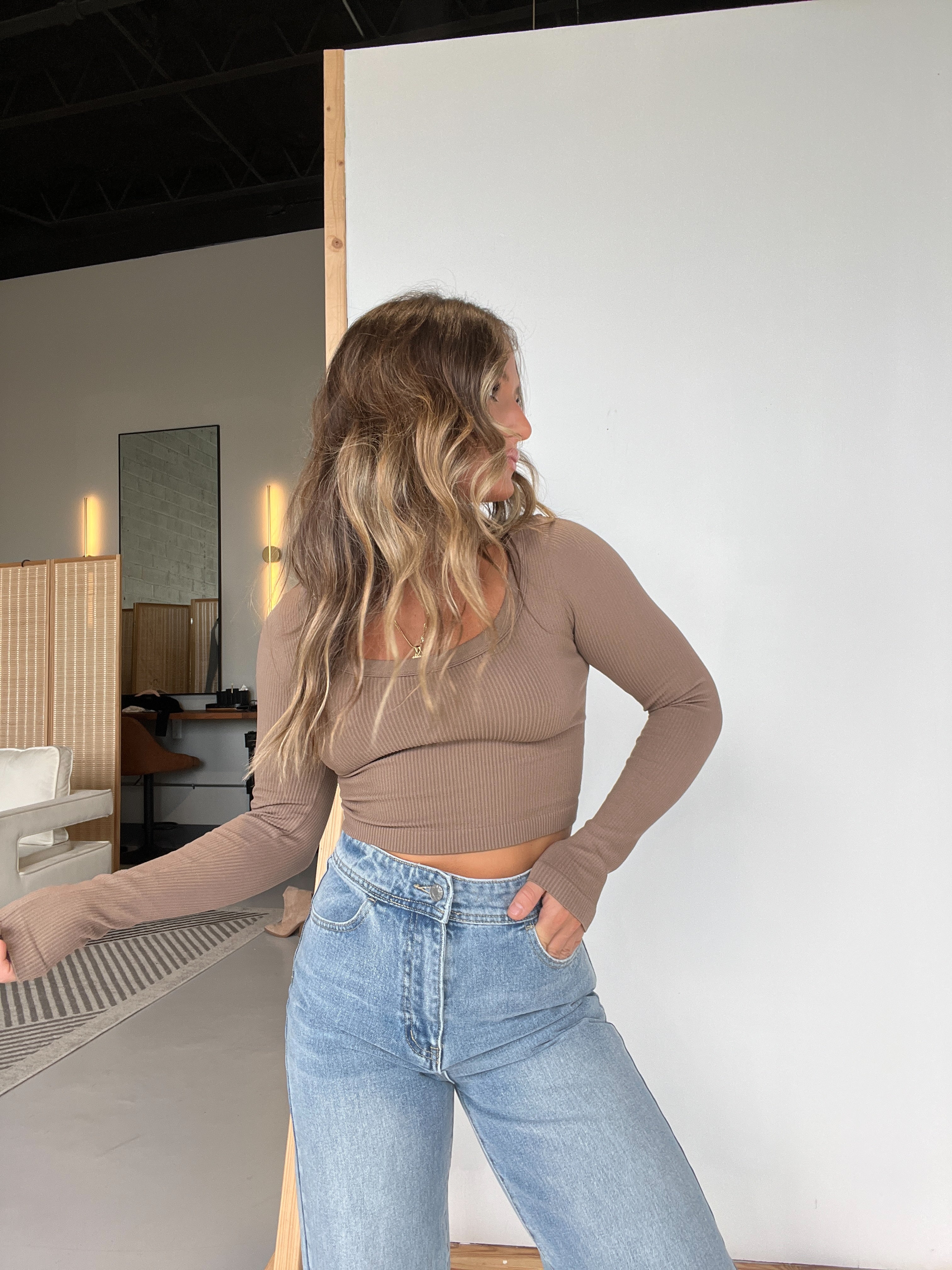 Essential Ribbed Basic Top Deep Taupe