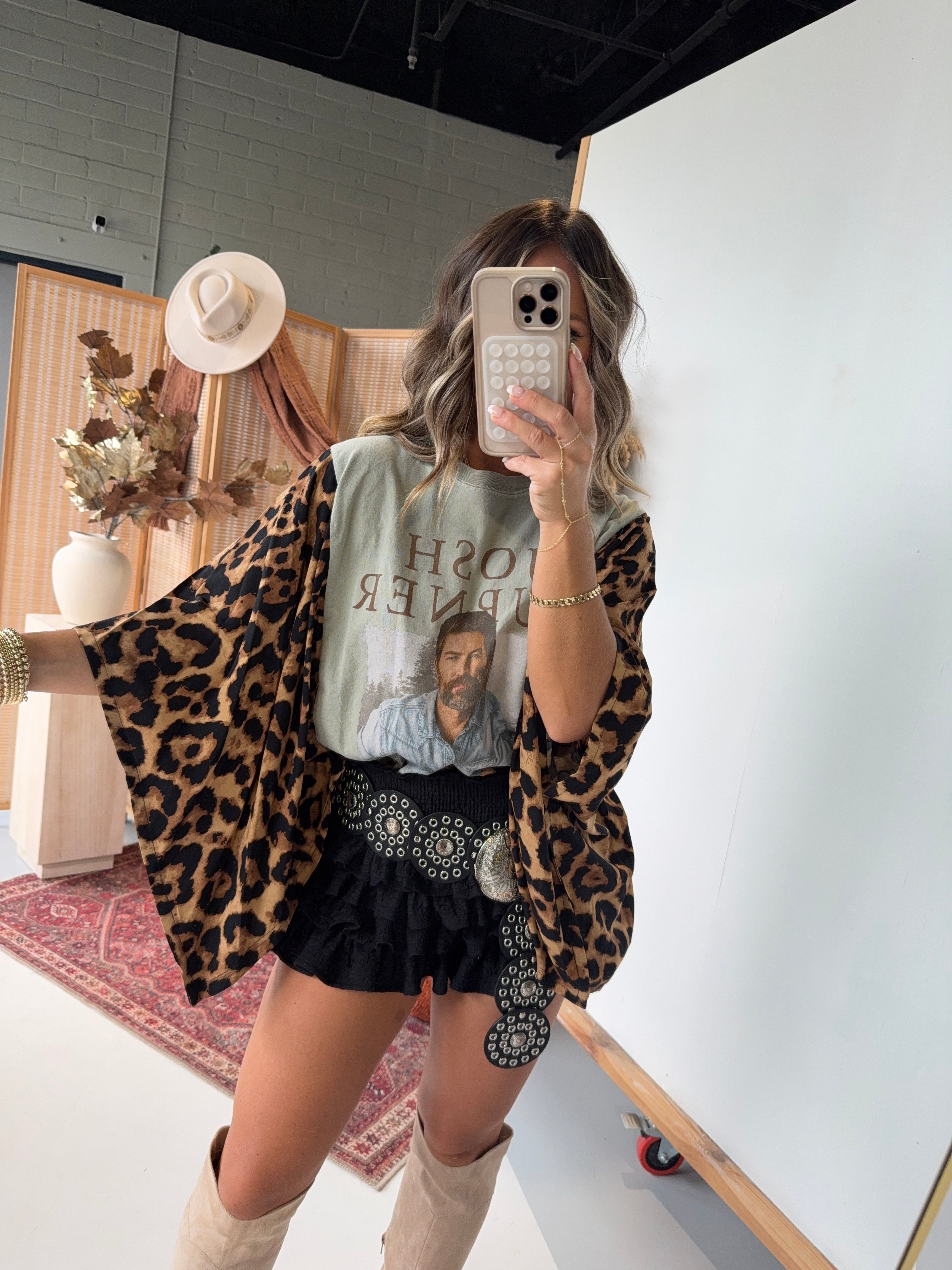 Josh Turner Mix & Match Tee Taupe Cheetah