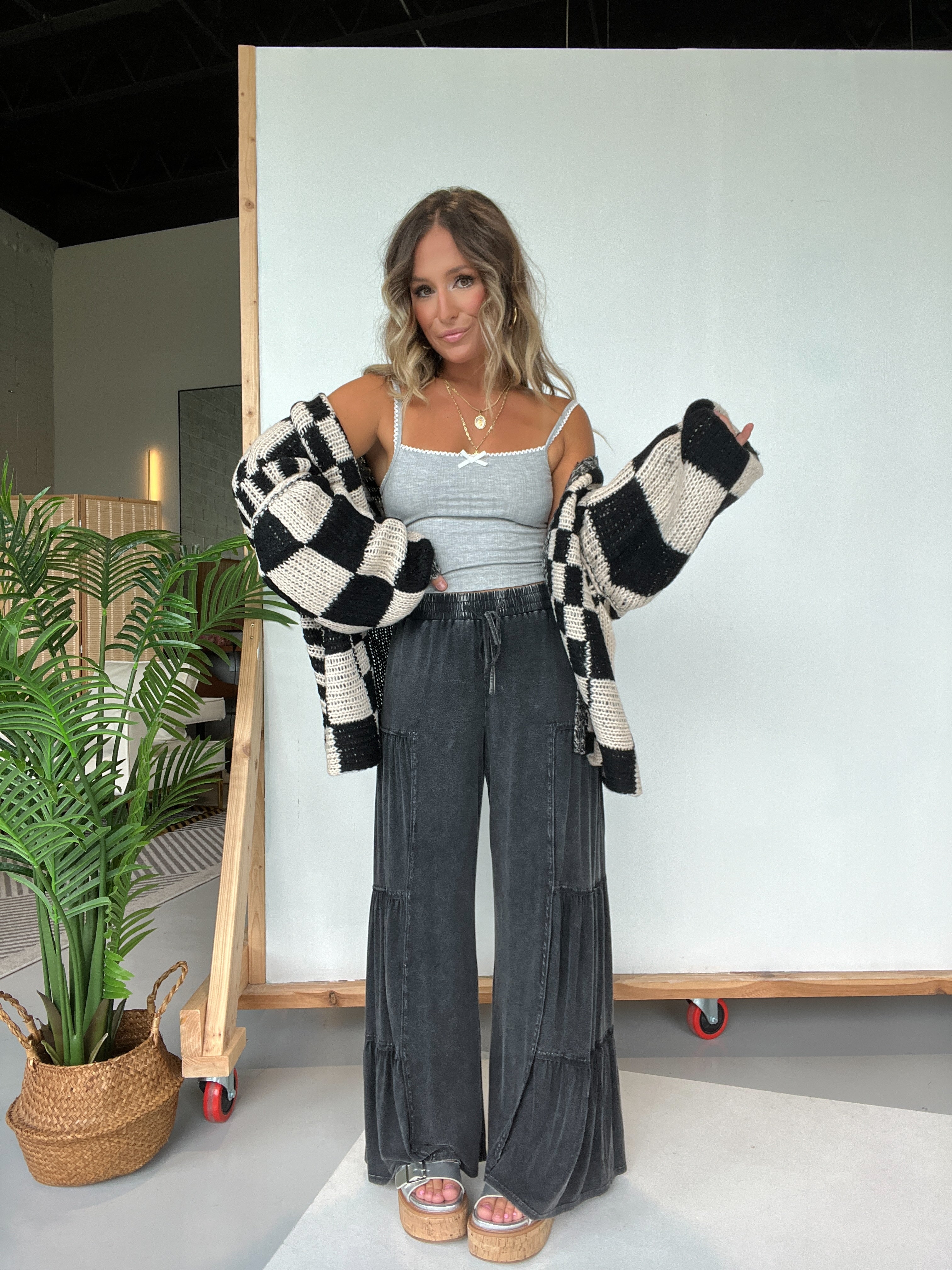 Gomez Tiered Lounge Pants Washed Black