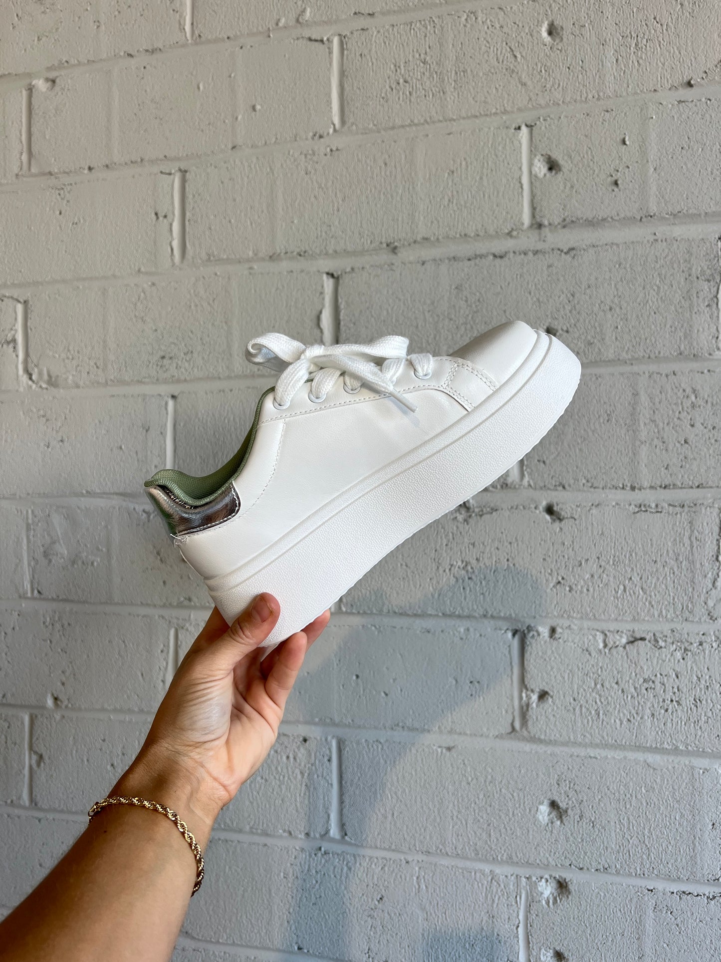 Record Smooth Platform Sneakers White