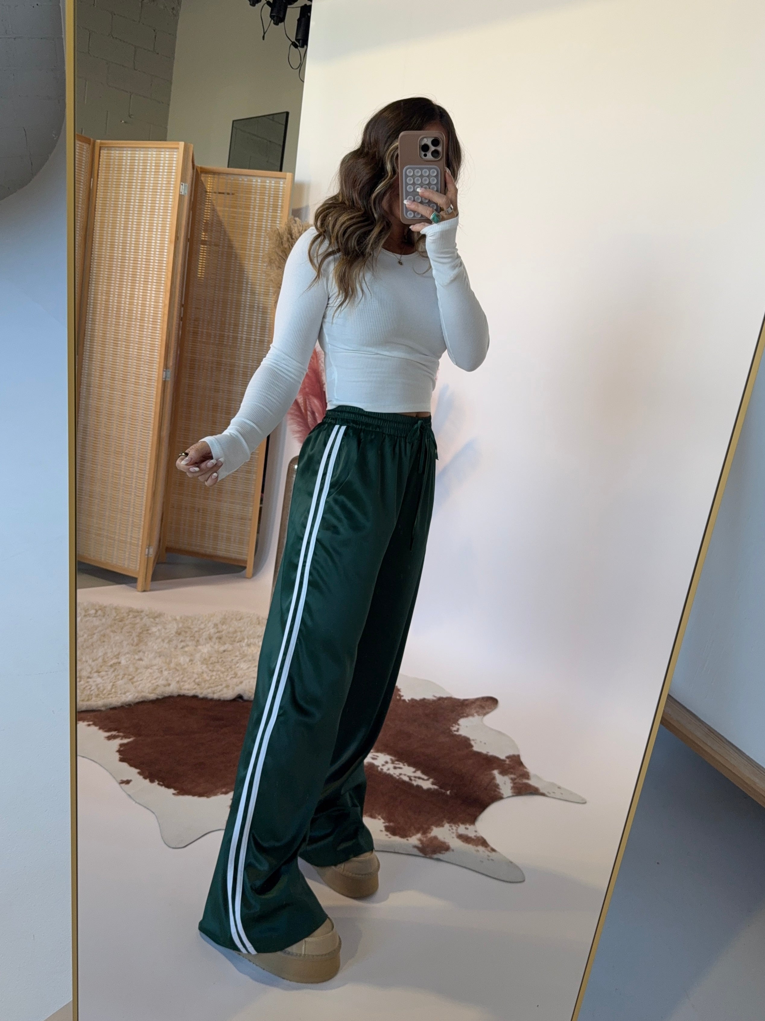 Feeling Lucky Satin Pants Hunter