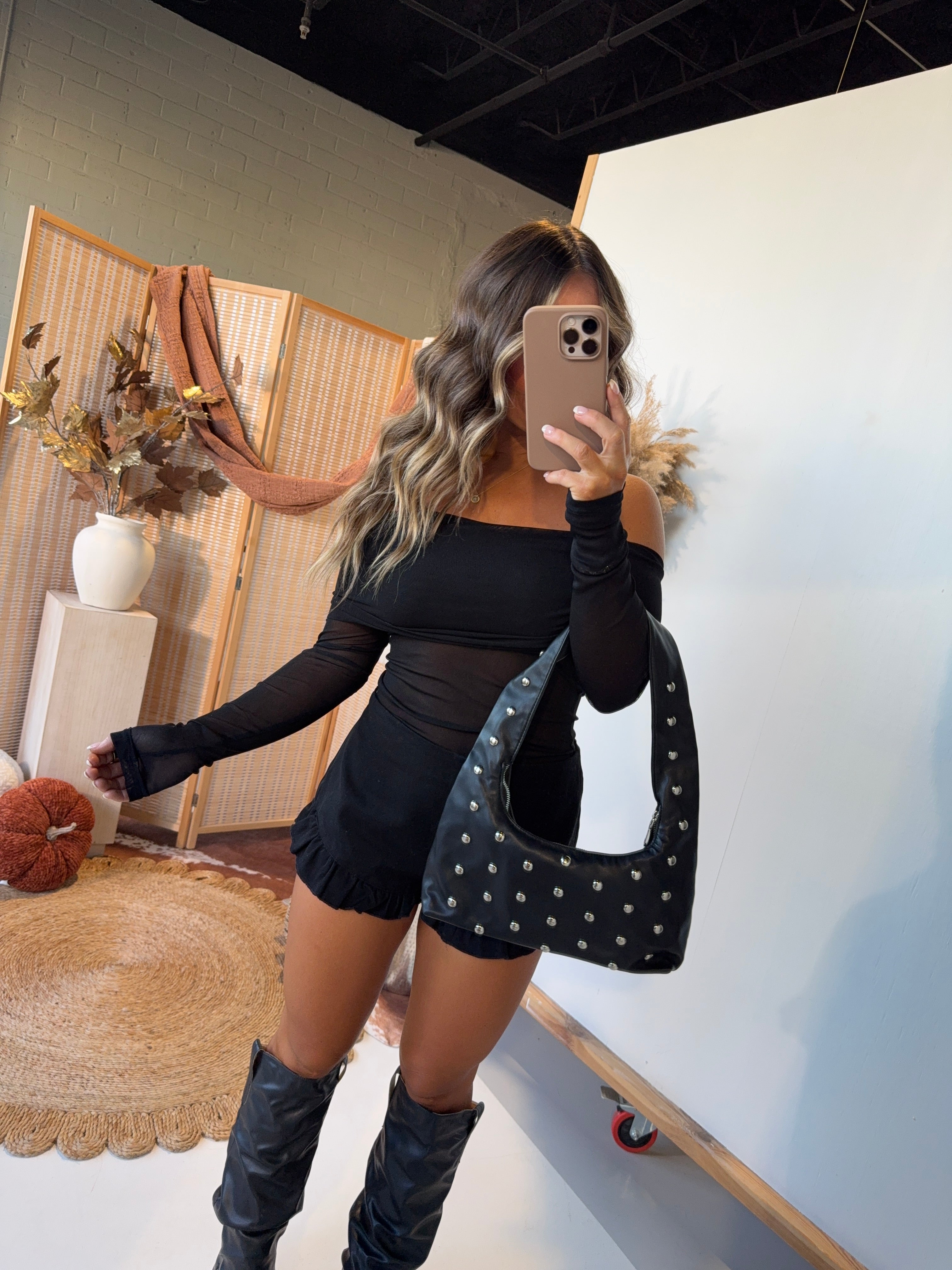 Fawn Leaf Off the Shoulder Top Black