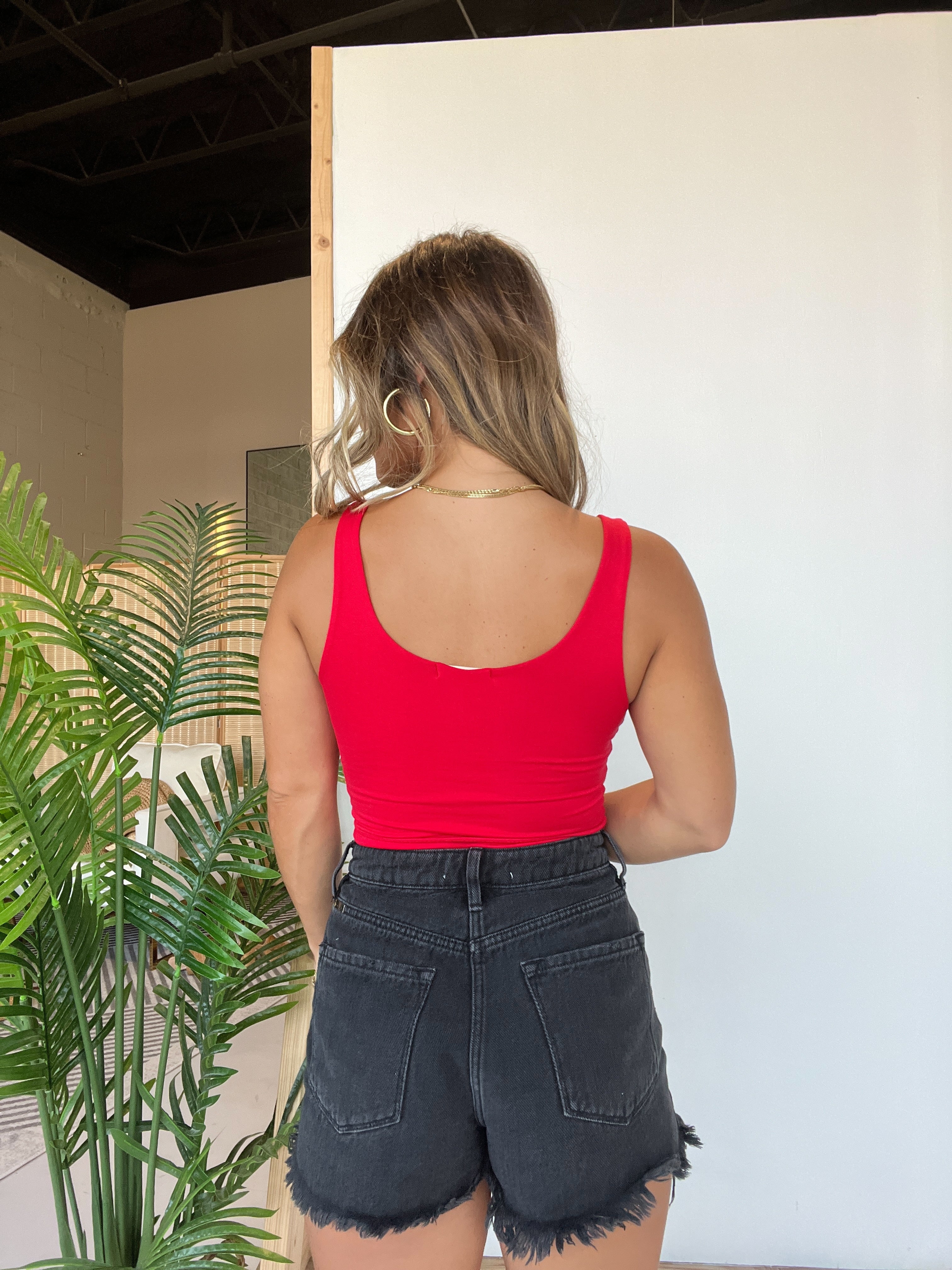 Bobbi Basic Tank Red