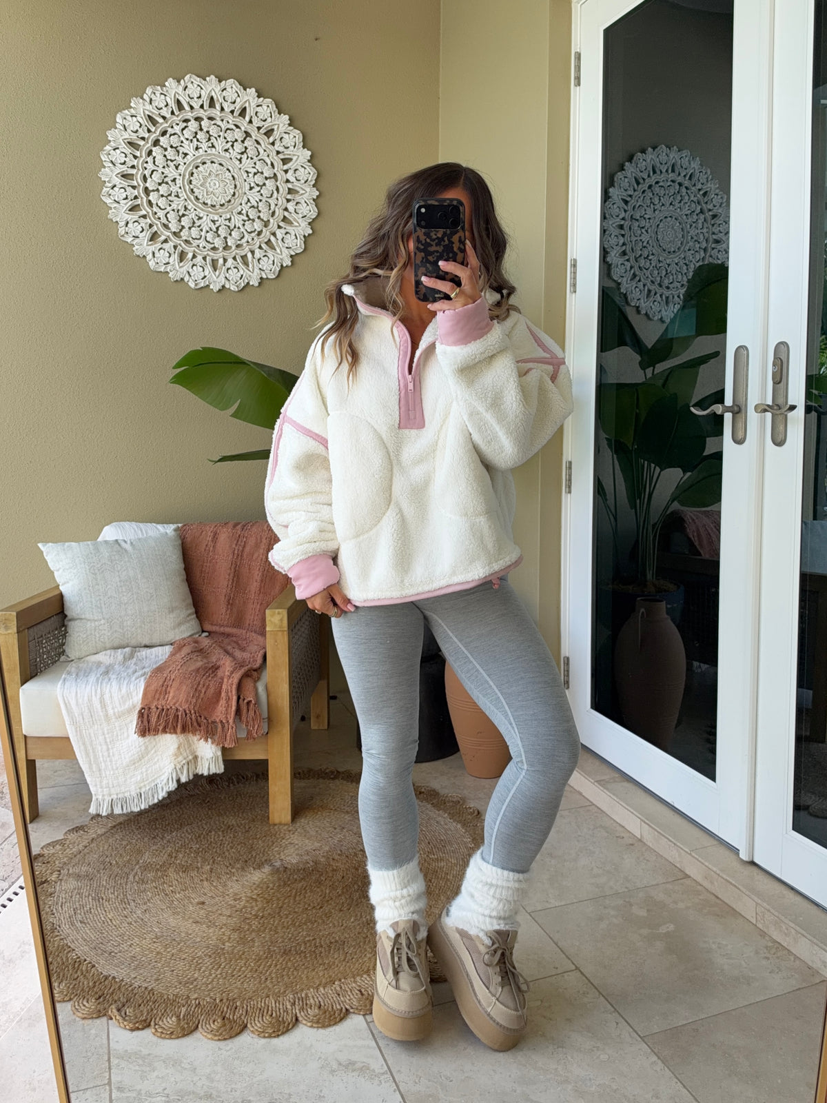 Cozy Season Sherpa Zip-Up Ivory/Pink