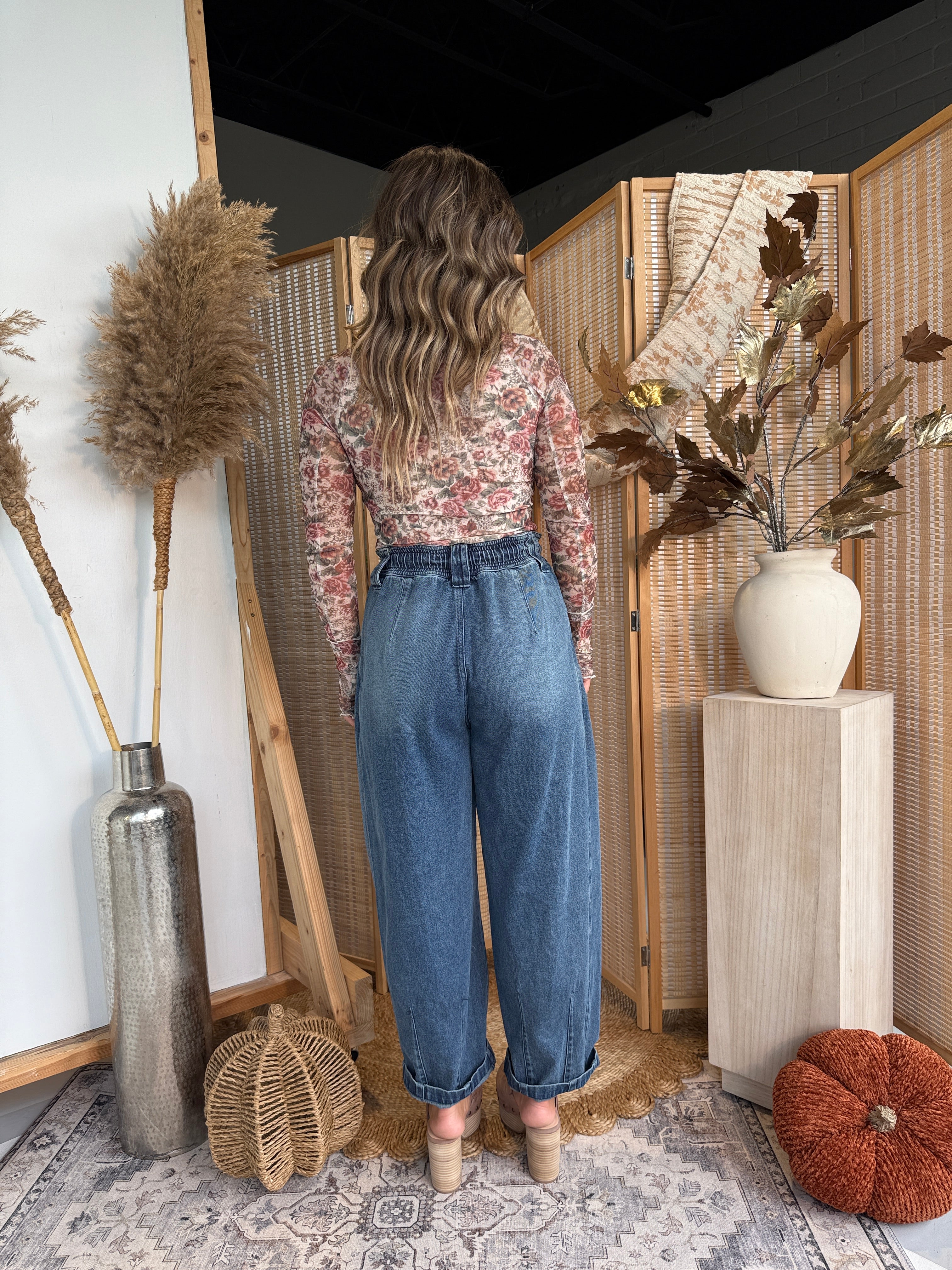 Dark Nights Barrel Jeans Dark Denim