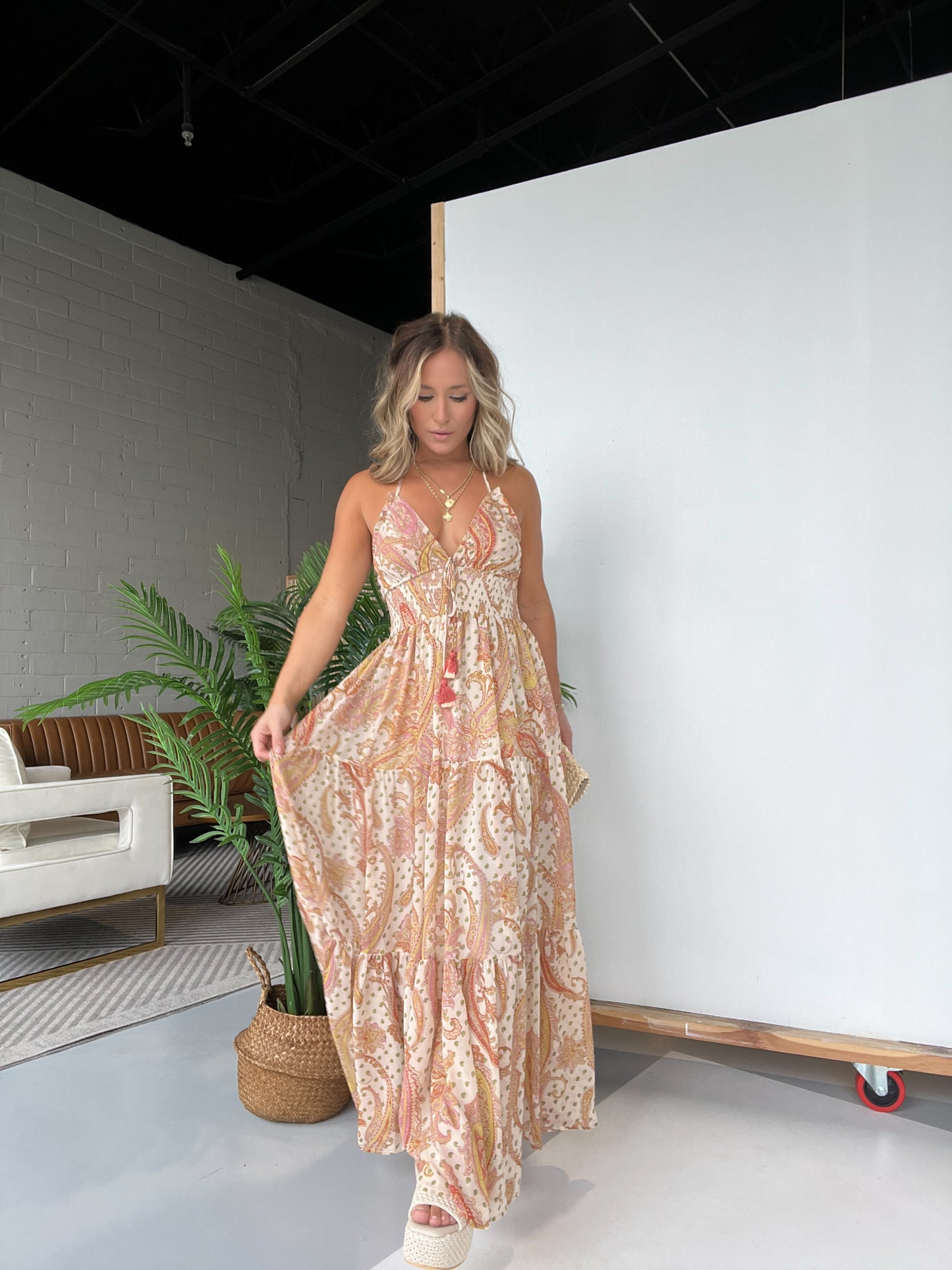 Serefina Venetian Maxi Dress Blush