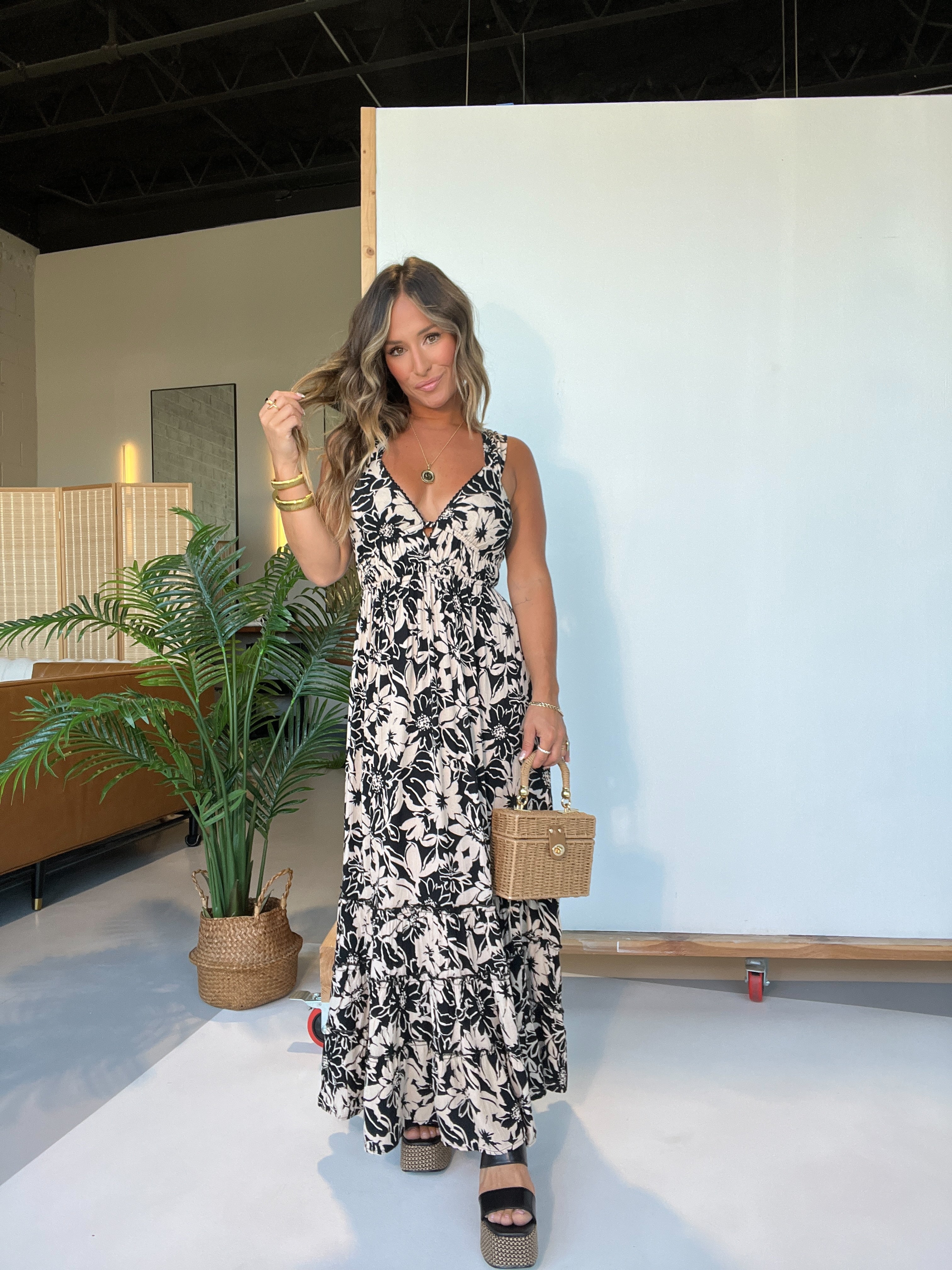 Summer Luau Maxi Dress Black Ivory