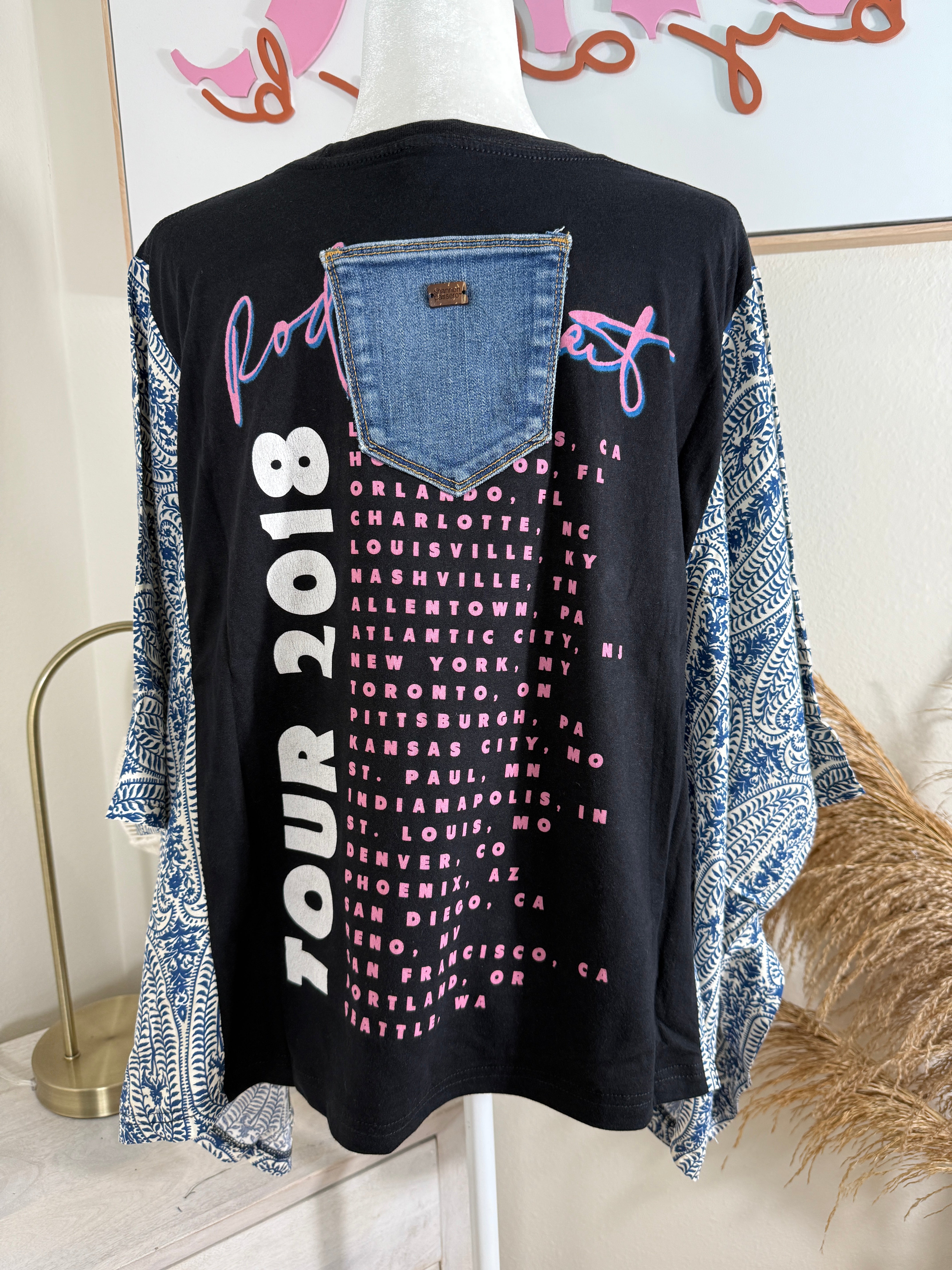 Rod Stewert Mix & Match Tee Black Blue Floral