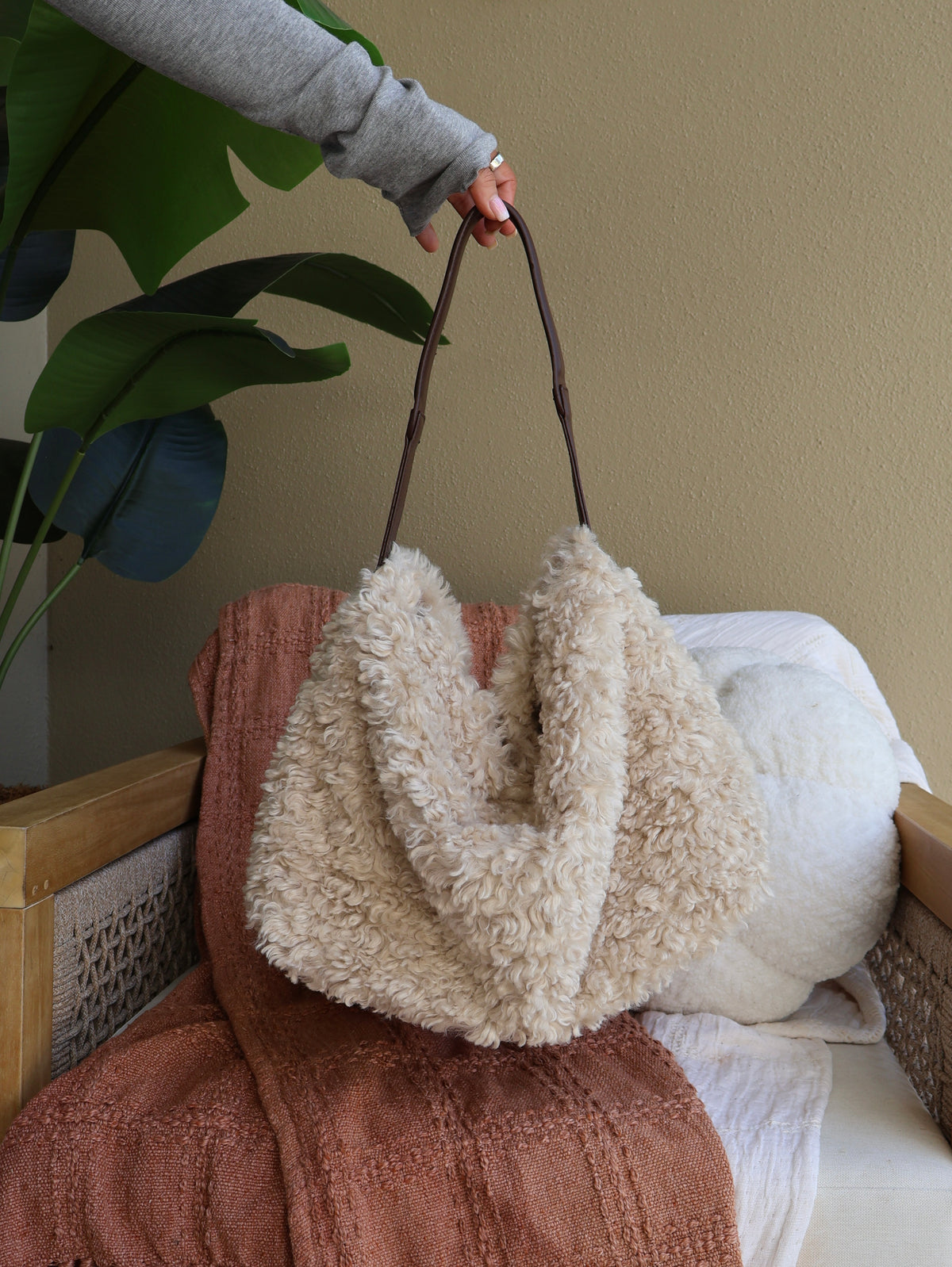 Coco Sherpa Shoulder Bag Cream