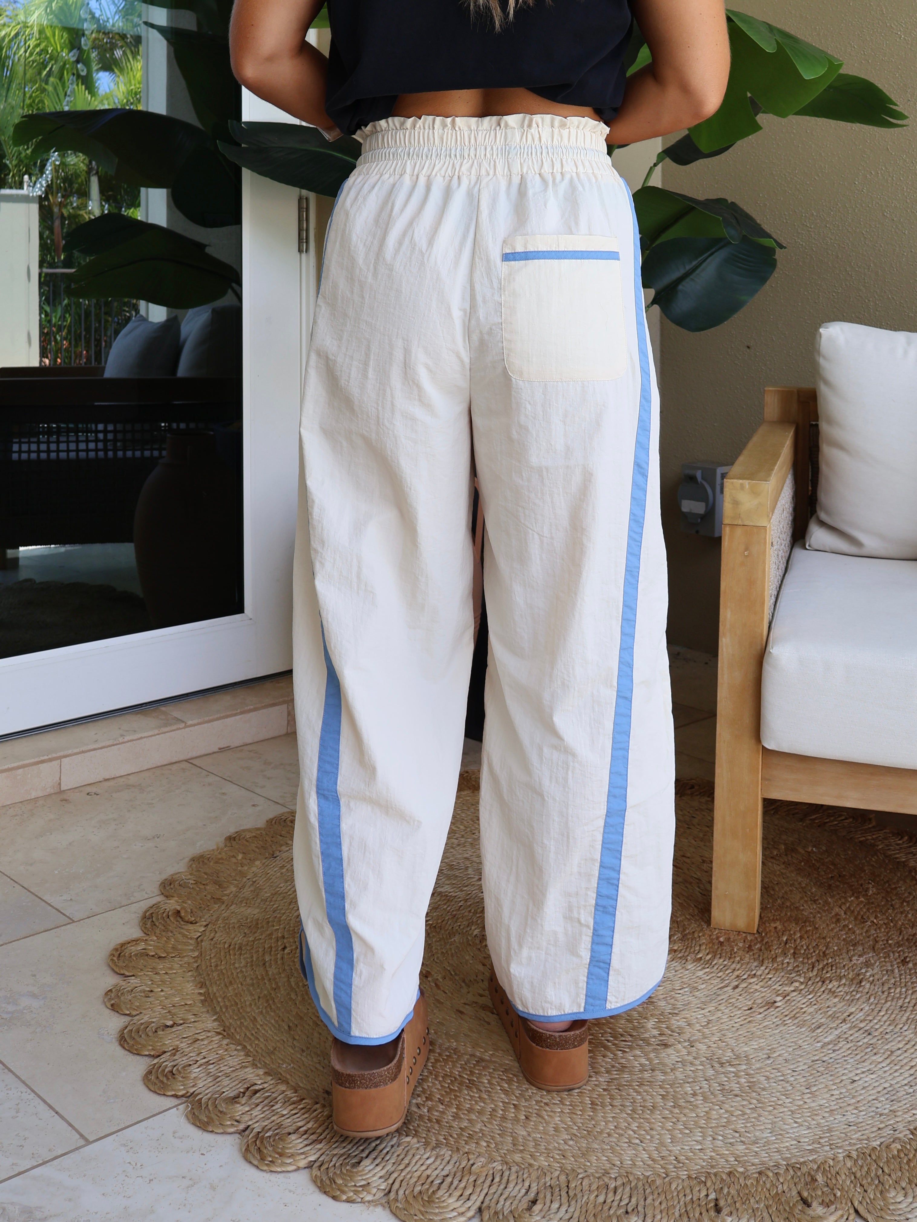 Jet Set Parachute Pants Cream/Blue