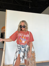 Load image into Gallery viewer, MUSIC CITY CROPPED TEE RUST
