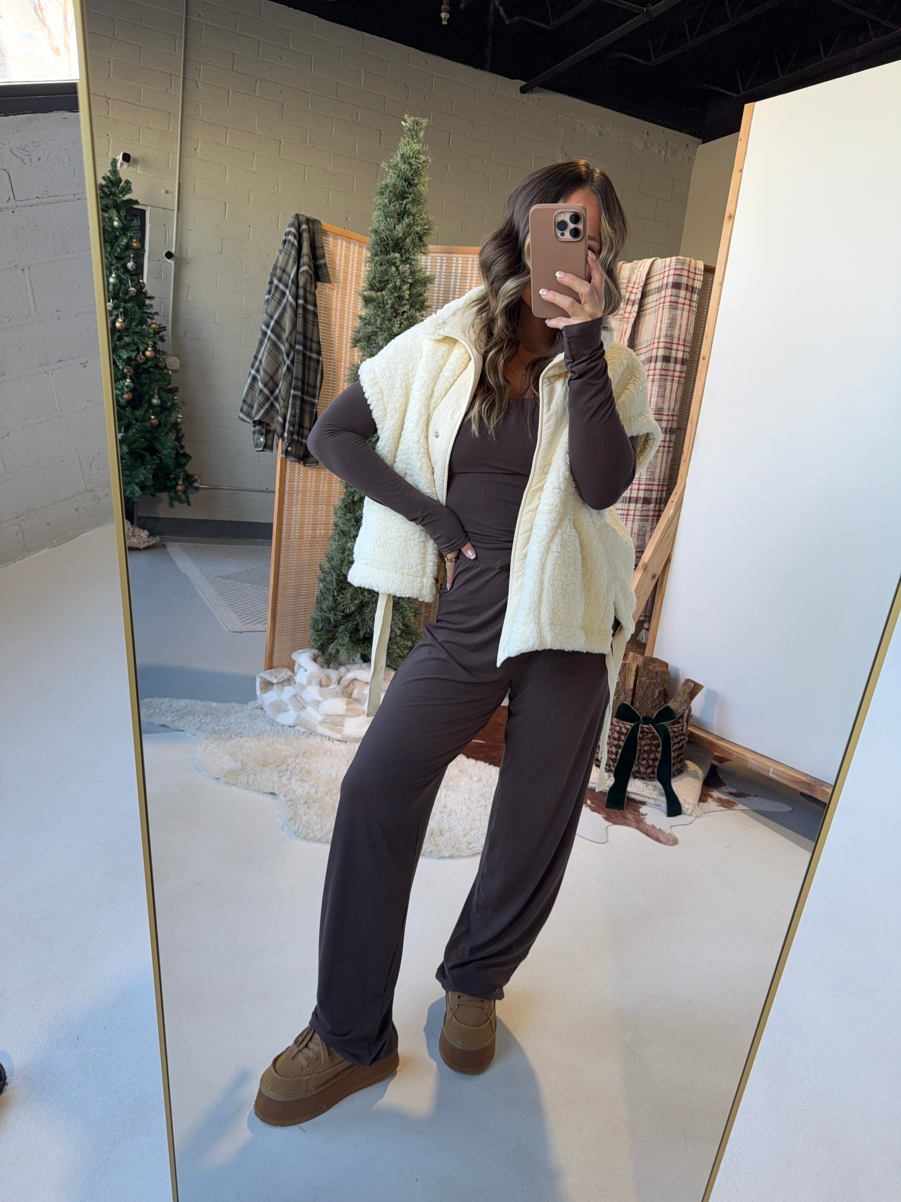 Early 2000's Scoop Long Sleeve Chocolate