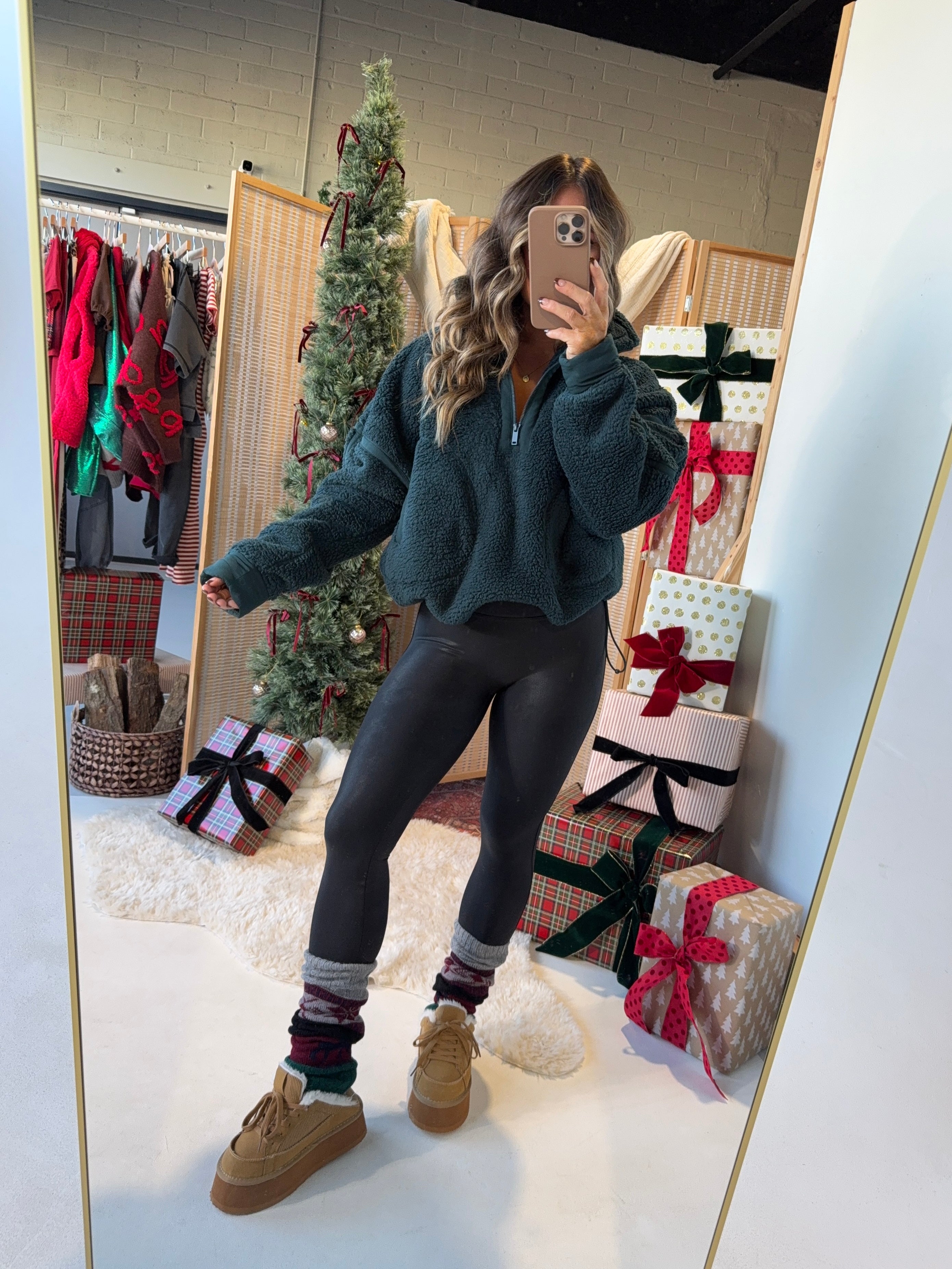 Cozy Cabin Sherpa Pullover Hunter