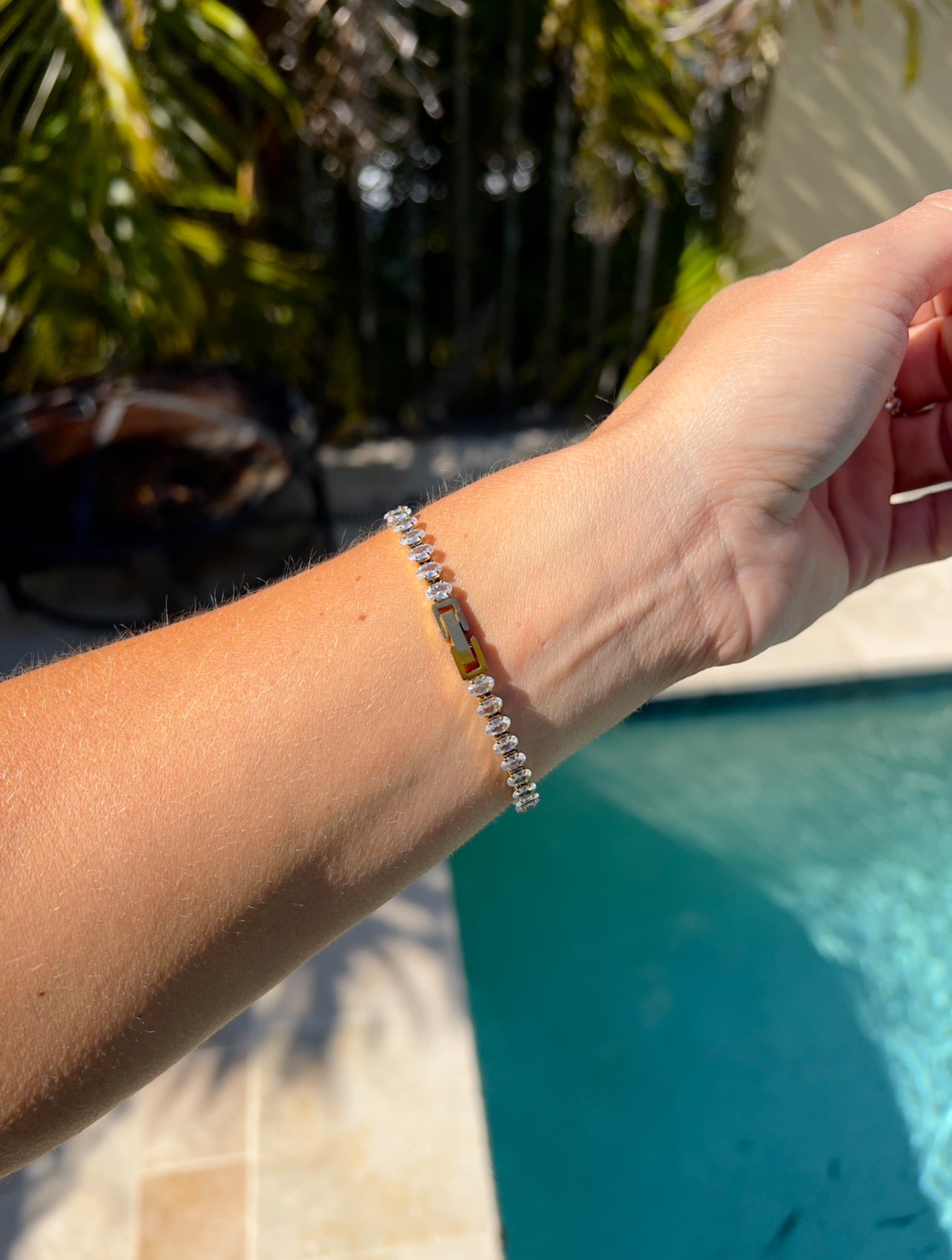Cushion Cut Tennis Bracelet Gold