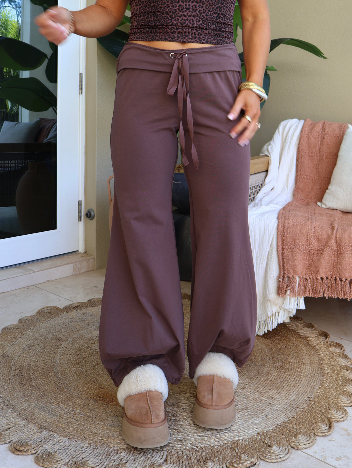 Maple Trail Bubble Hem Lounge Pants Brown