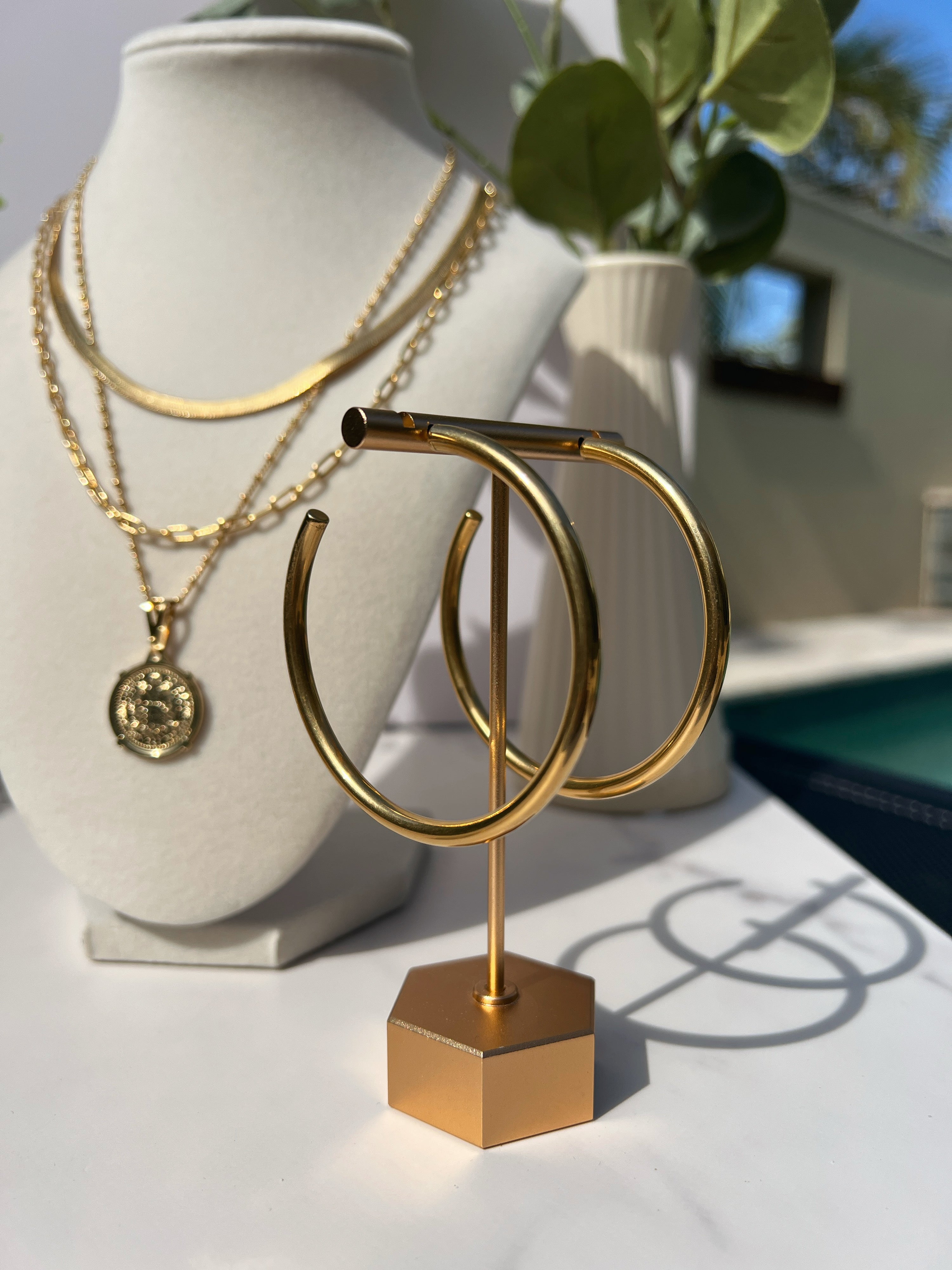 Clara Hoop Earrings Gold