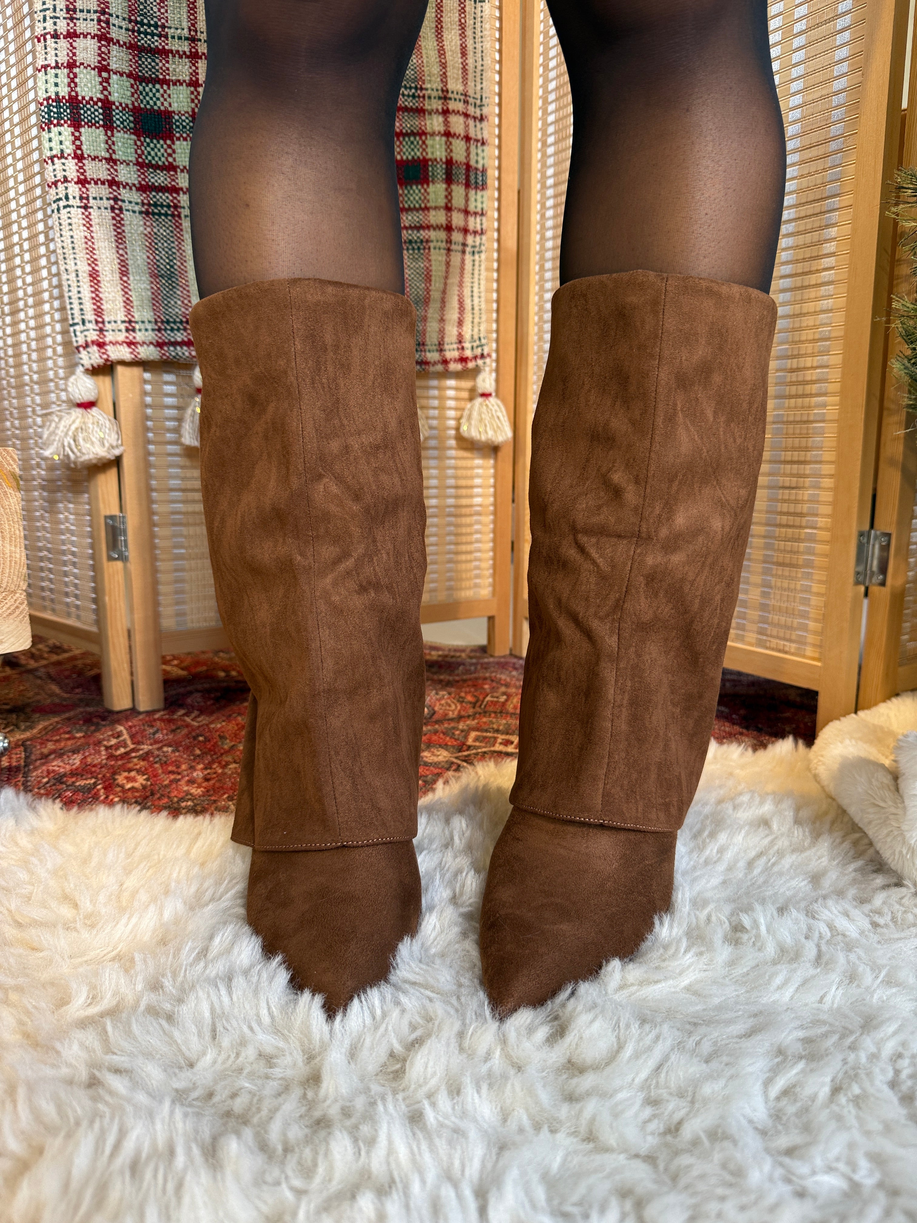 Keaton Suede Boots Brown