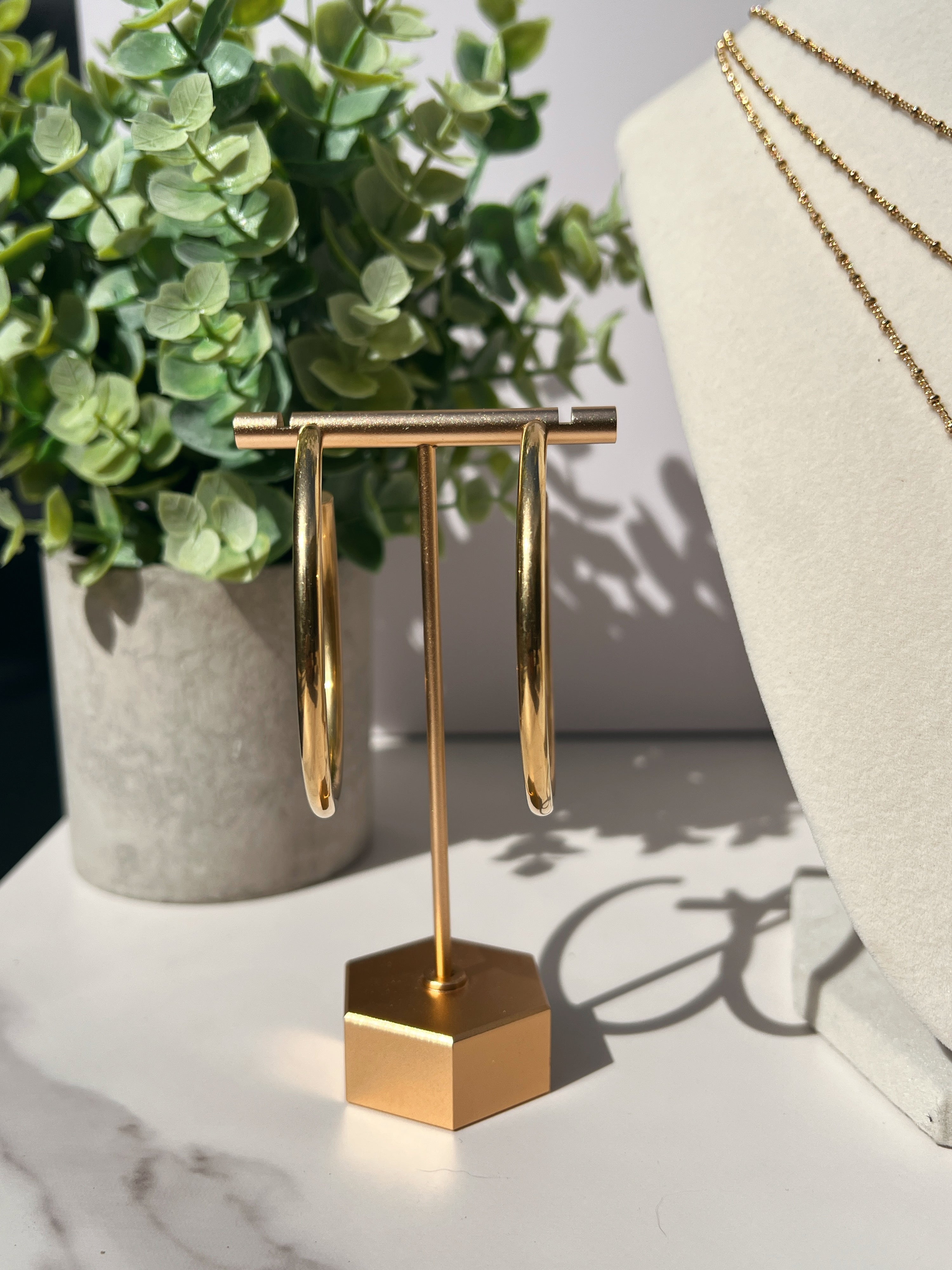 Clara Hoop Earrings Gold