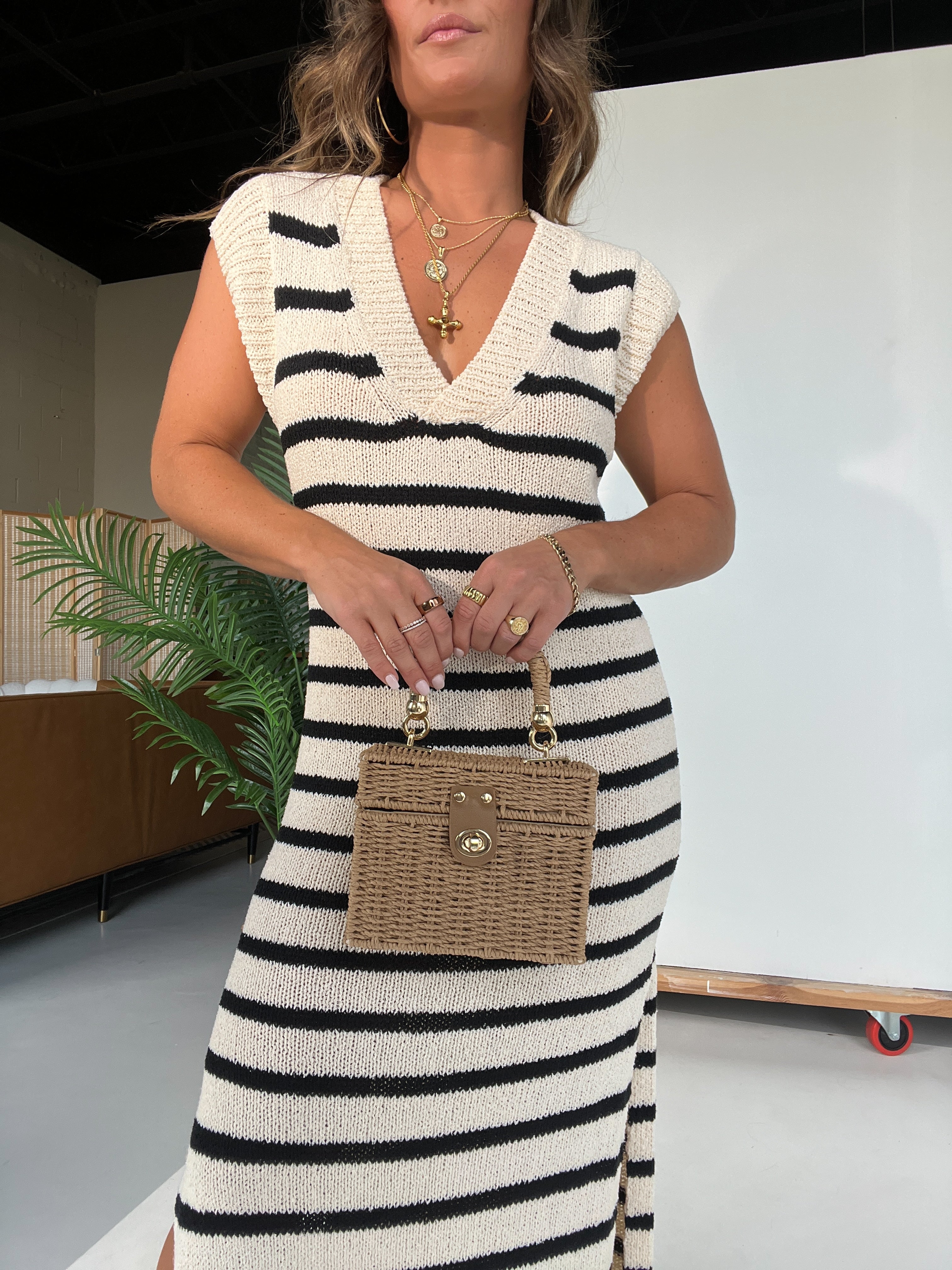 Tropic Top Handle Raffia Box Bag Natural