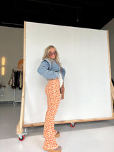 Load image into Gallery viewer, Yoshi Suede Stacked Boots Taupe
