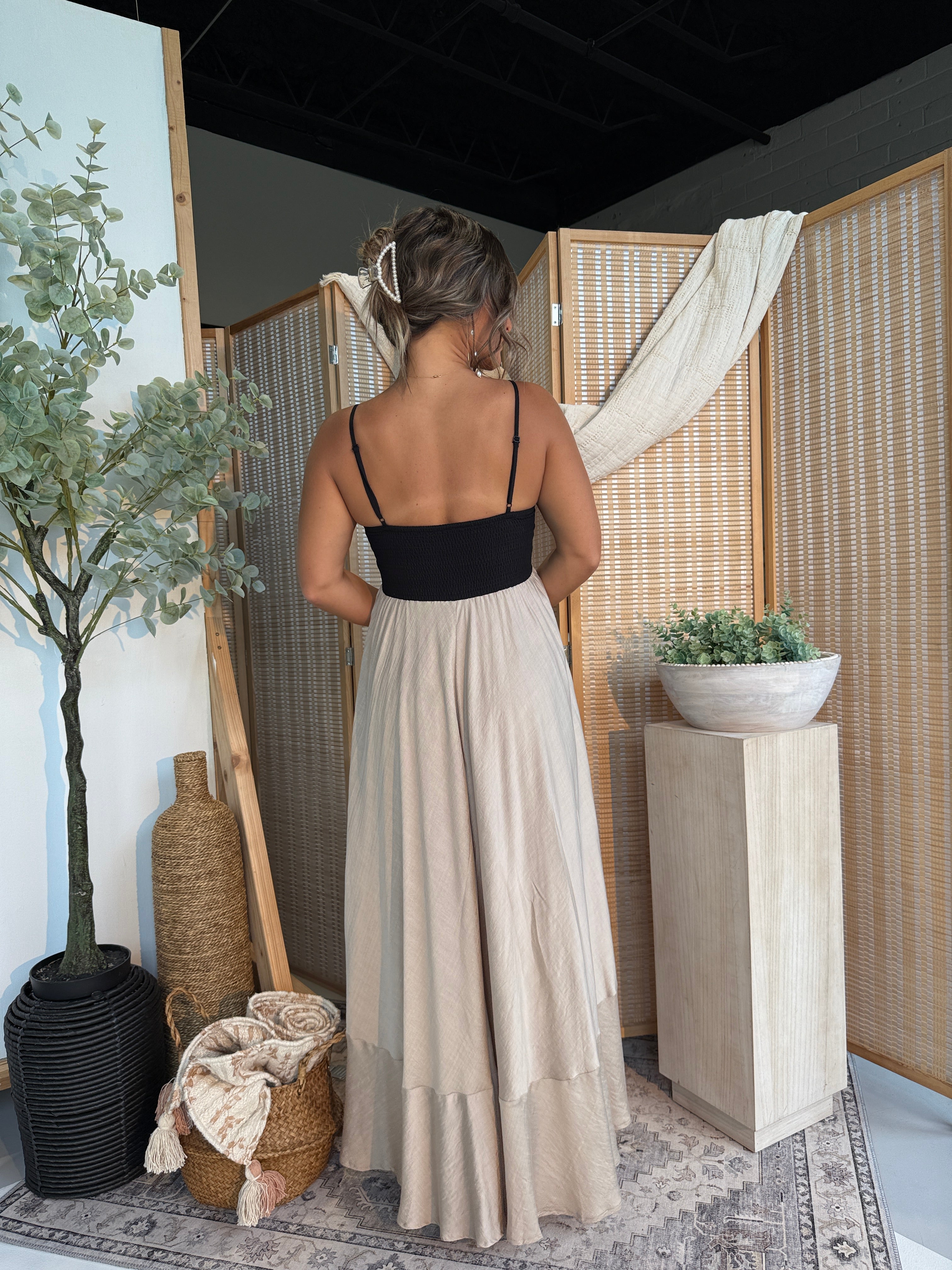 Happily Ever After Maxi Dress Black Khaki