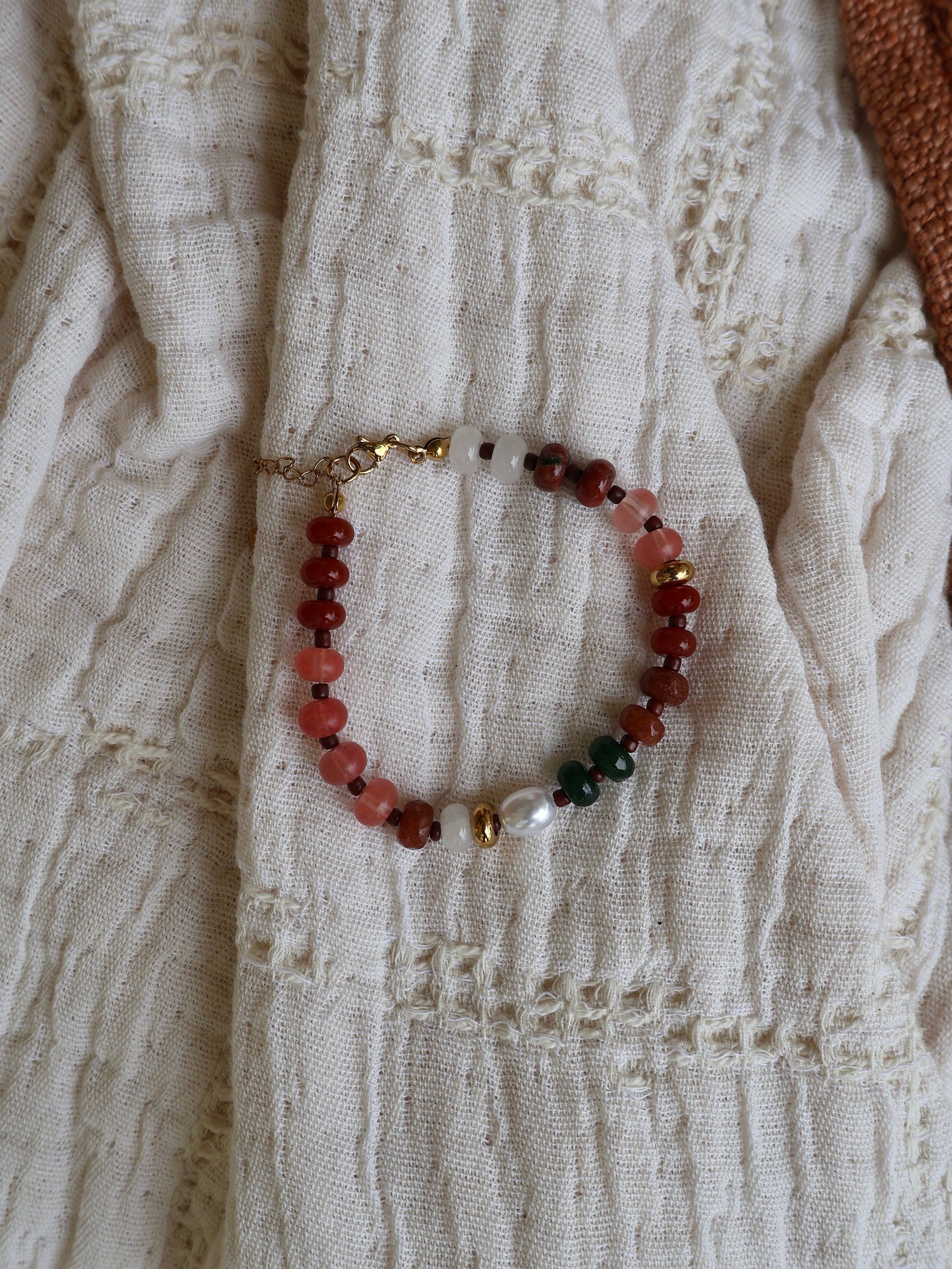 Catalina Beaded Bracelet Scarlet Multi