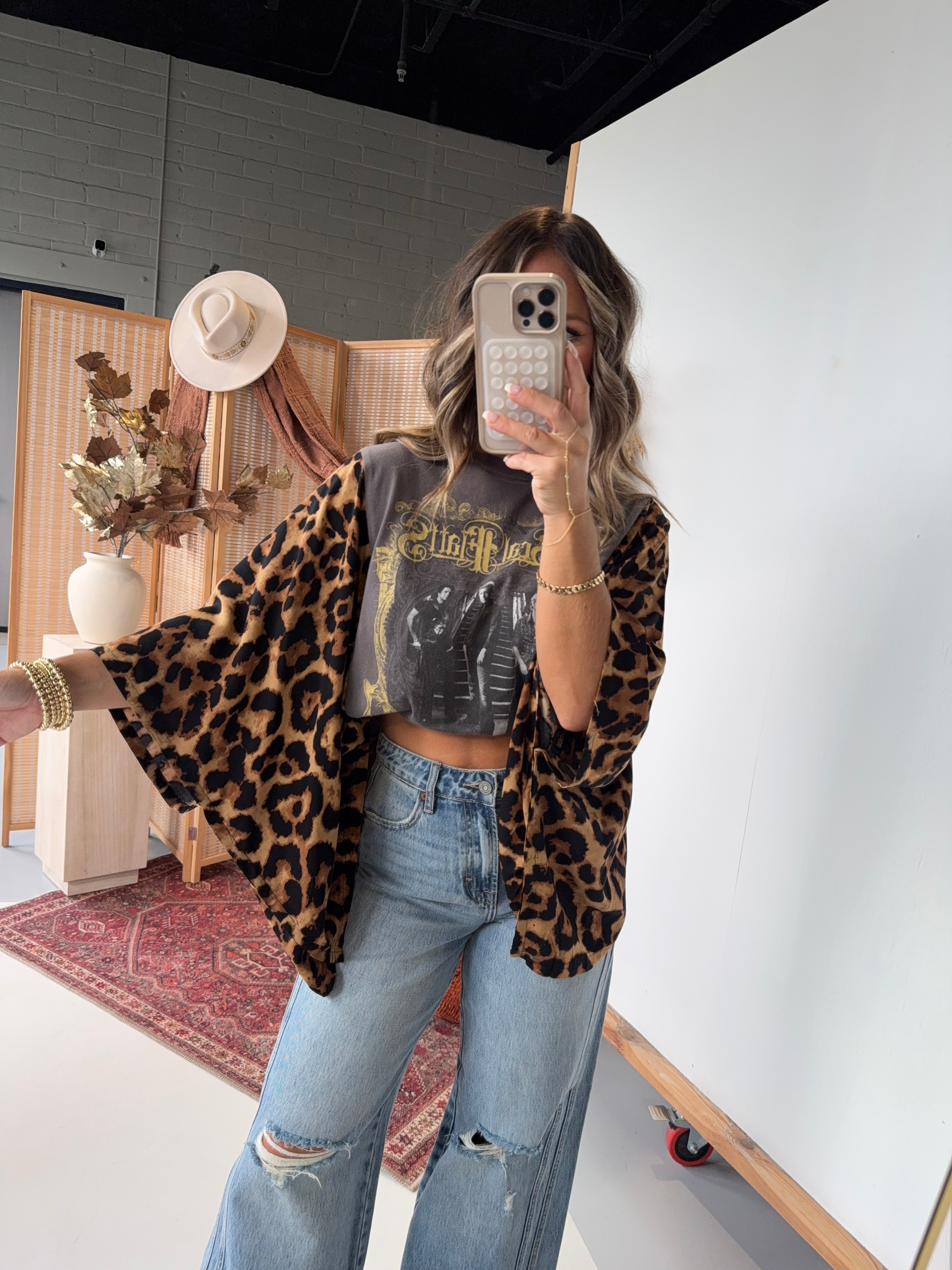Rascal Flatts Mix & Match Tee Grey Cheetah