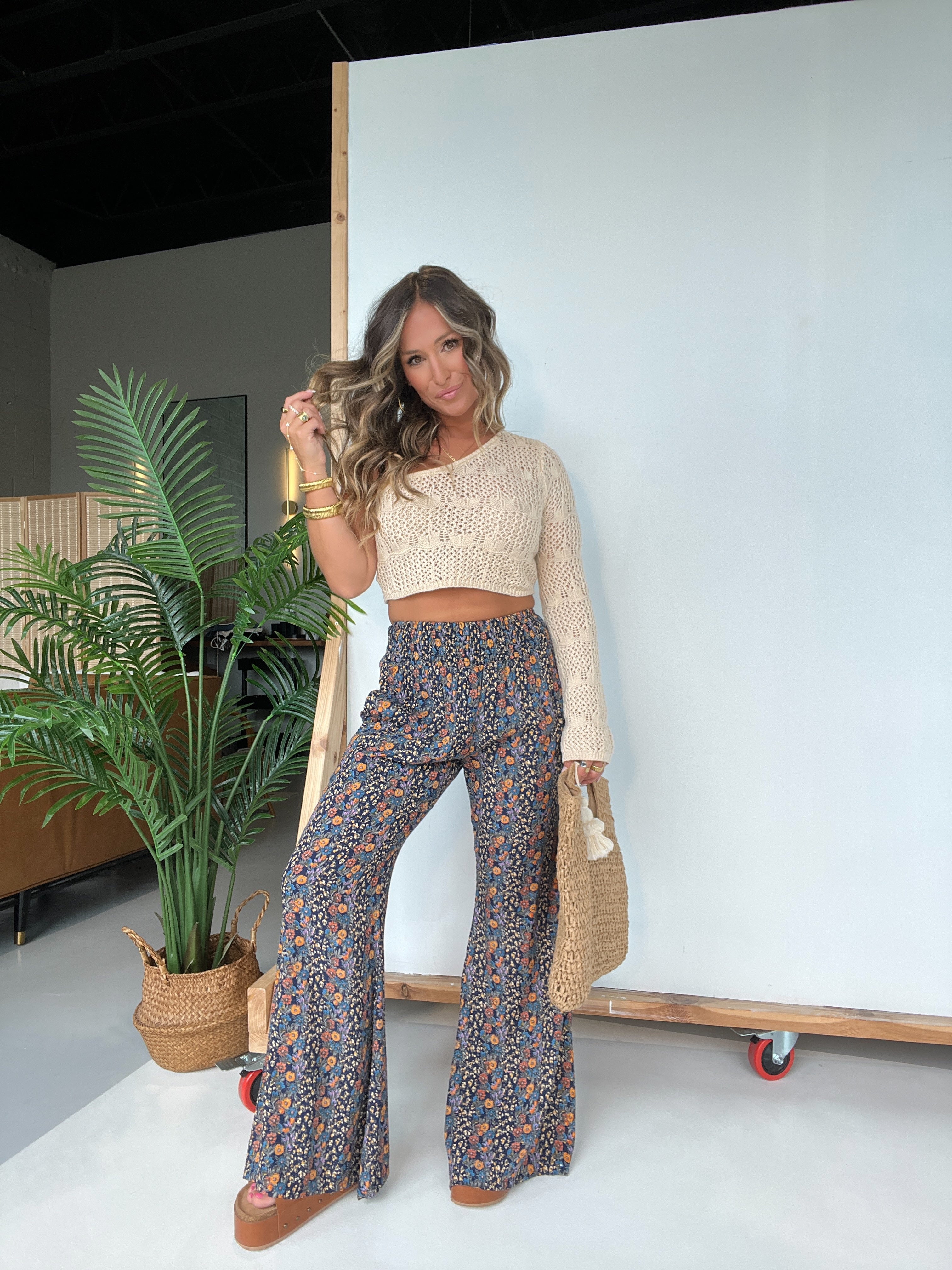 Dark Cove Floral Pants Navy
