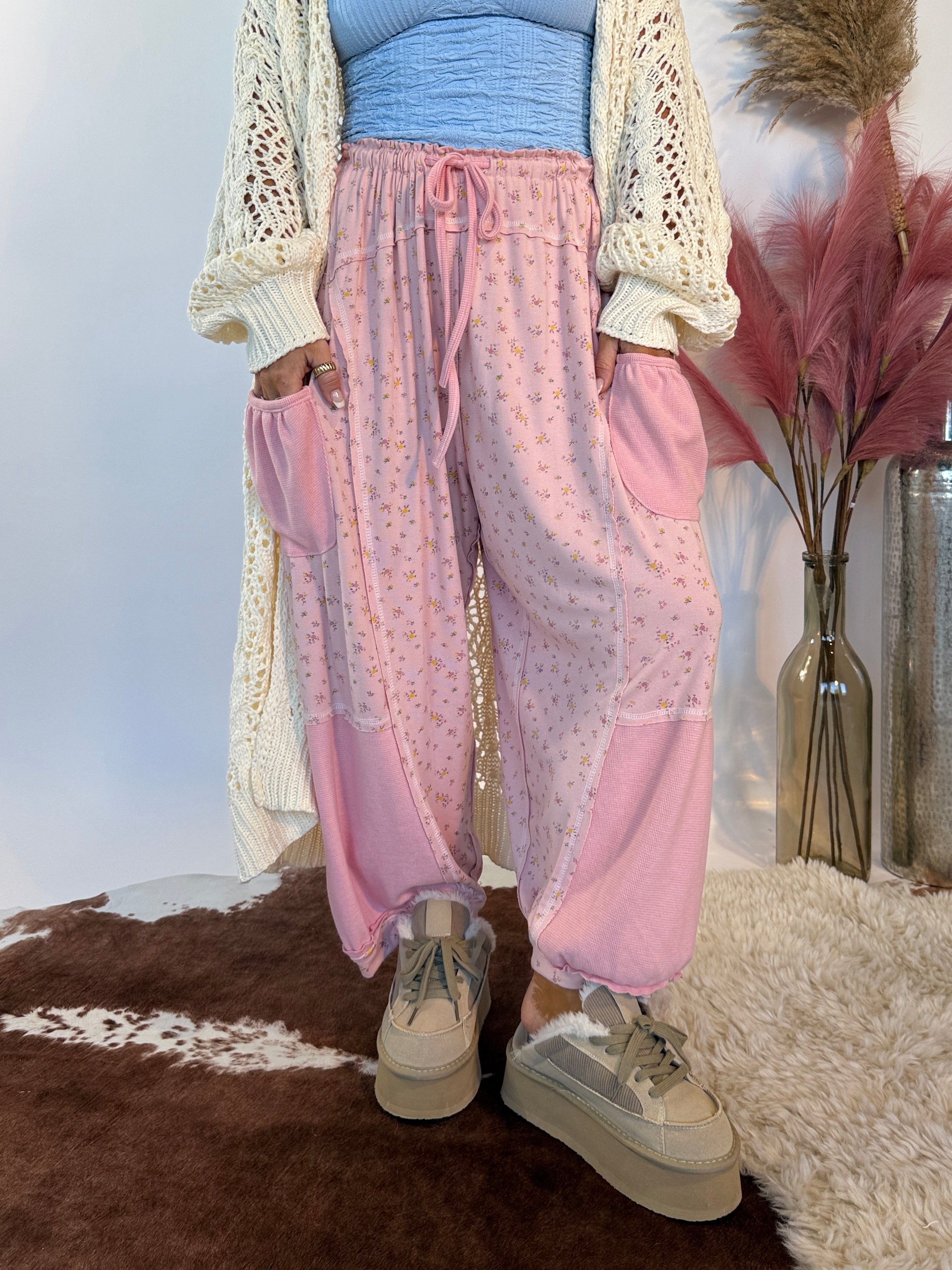 Folklore Barrel Lounge Pants Pink Multi