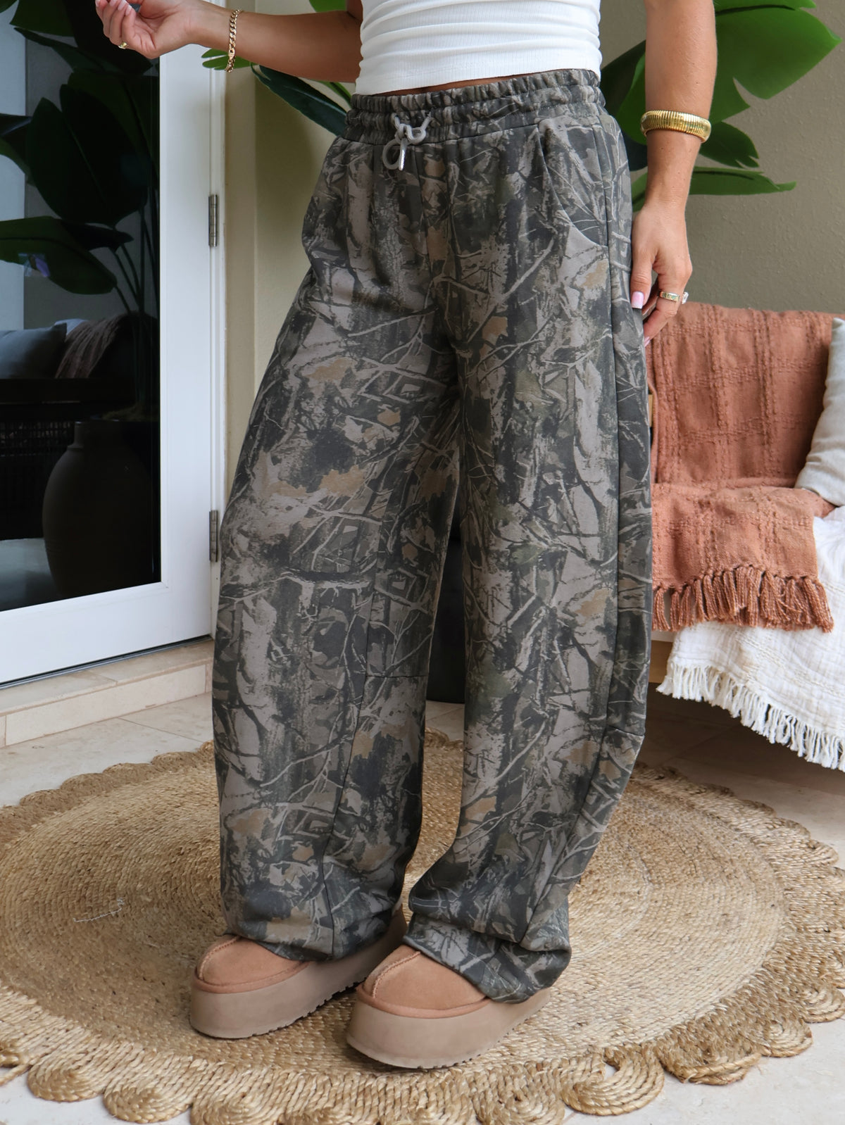 Evergreen Barrel Sweatpants Camo