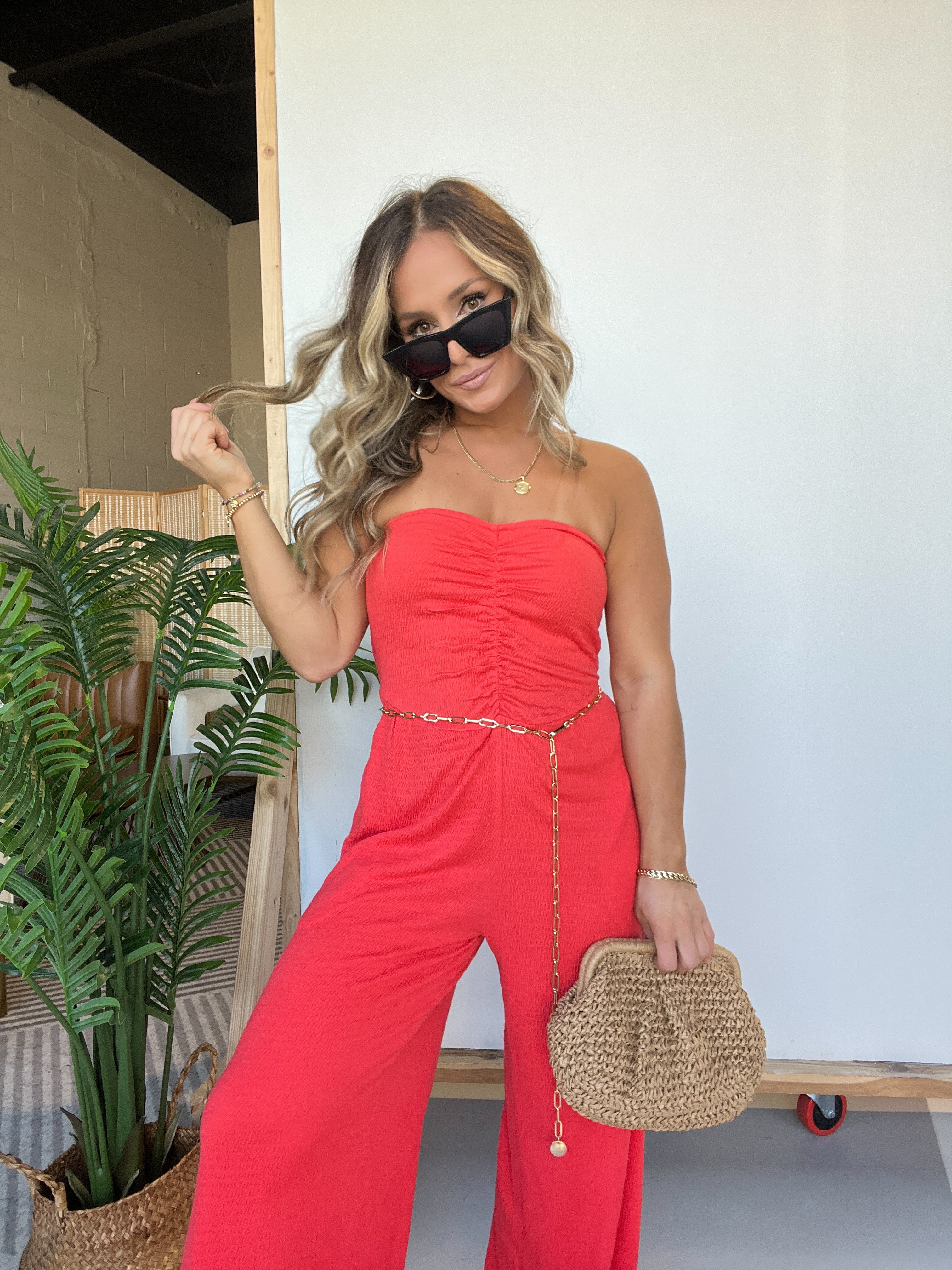 Easy Views Straw Bucket Bag Khaki