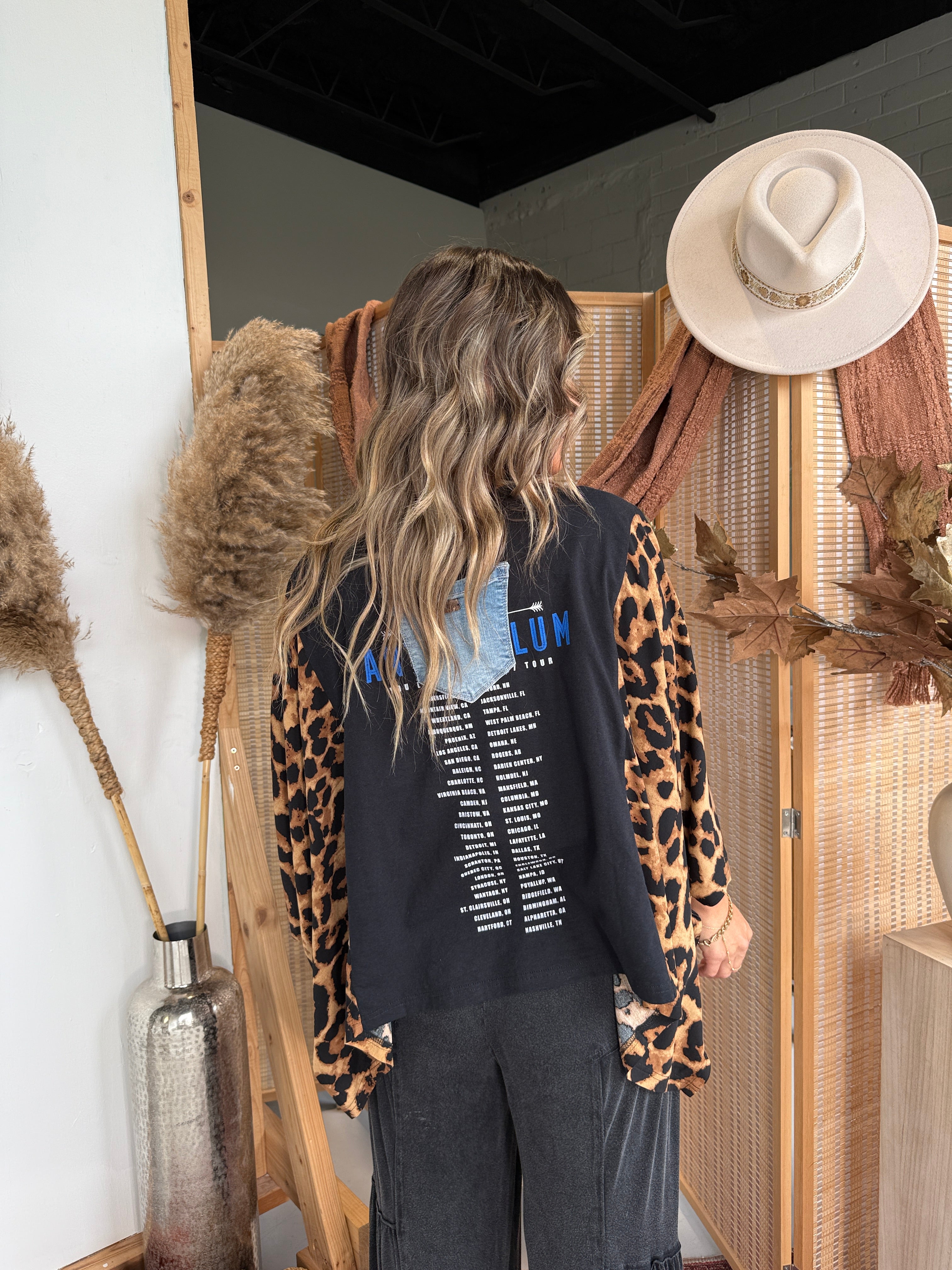 Lady Antebellum Mix & Match Tee Black Cheetah